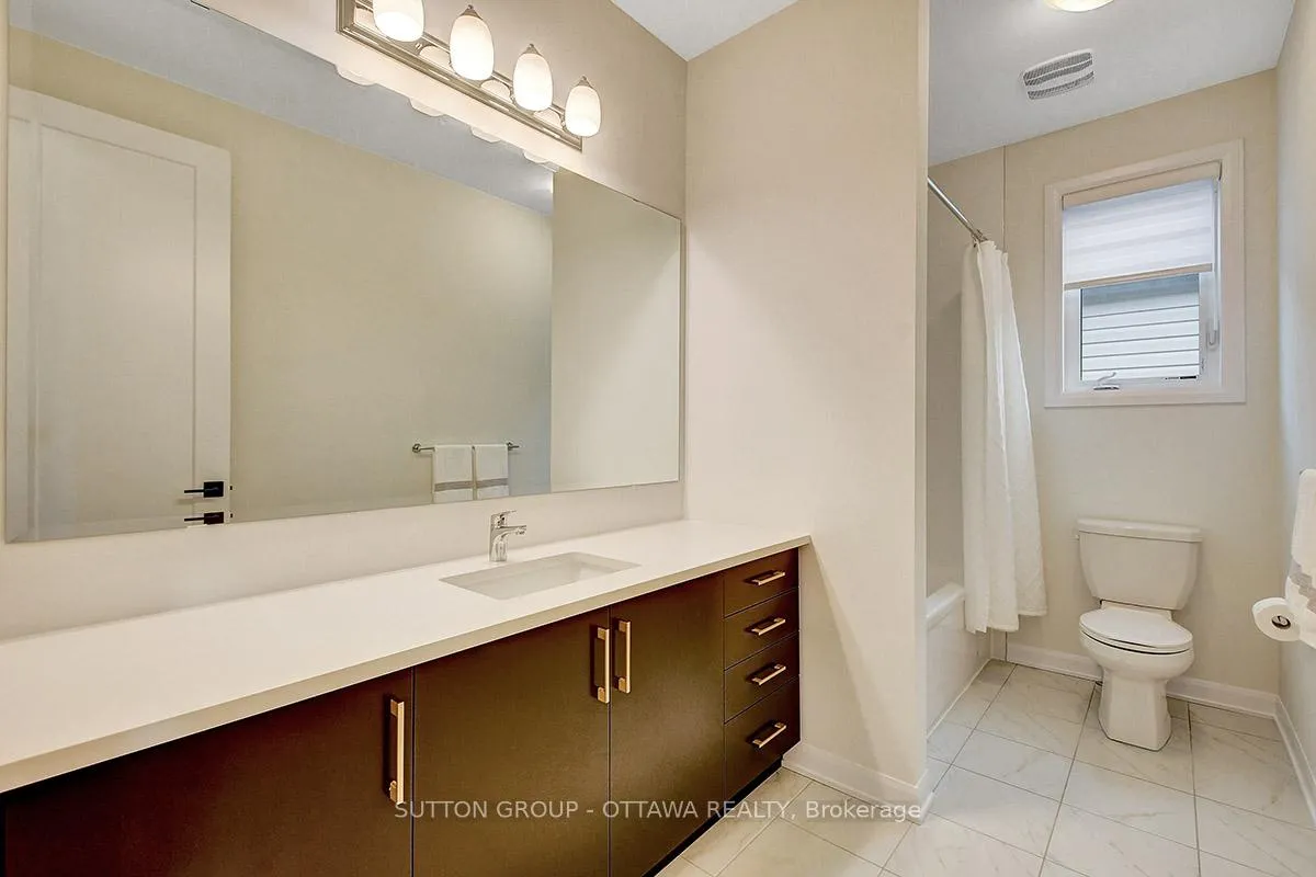Photo 27 of 248 Skipper Drive, Ottawa, Mahogany Community — HOMEH