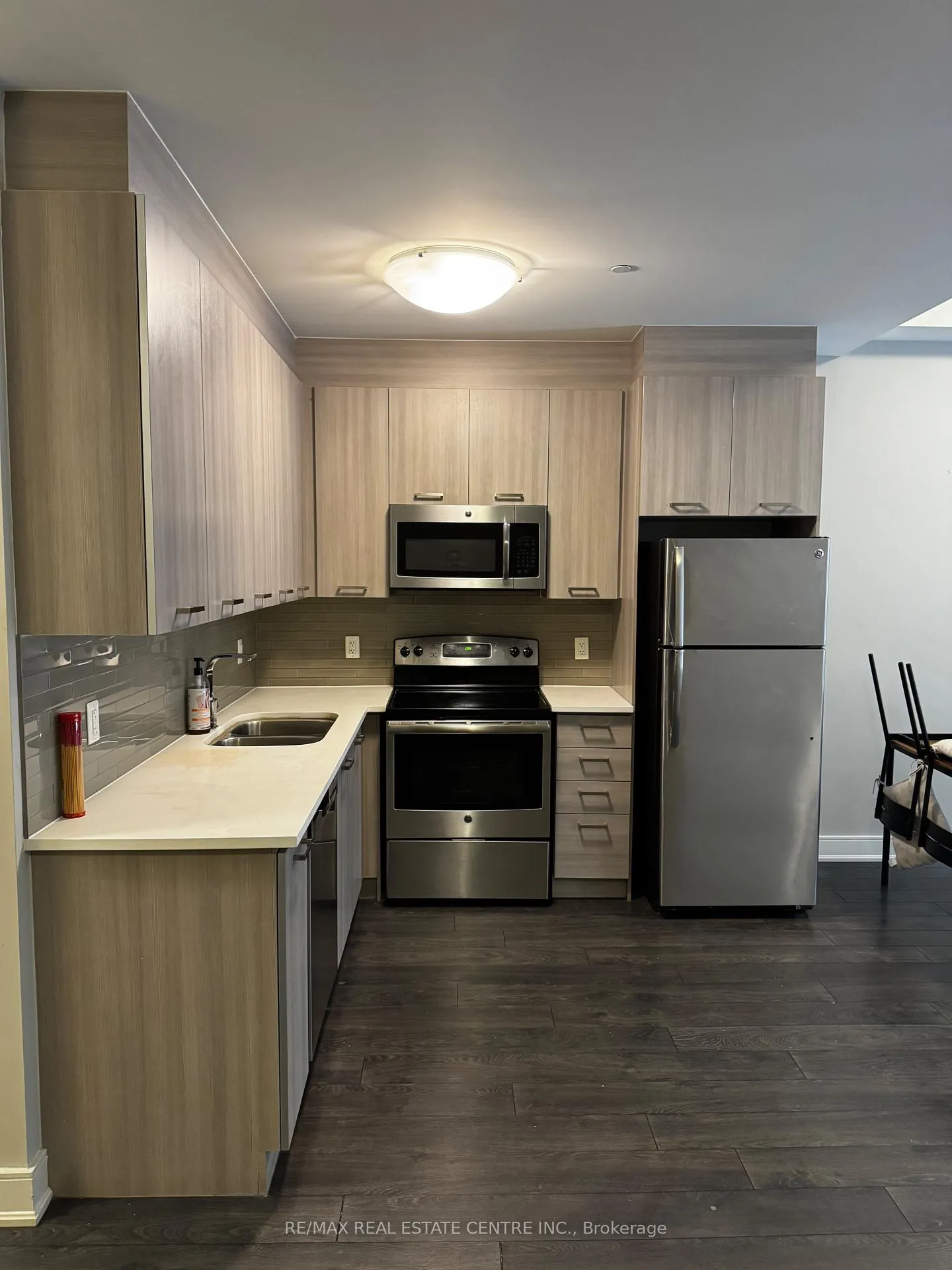 Photo 8 of Unit 412, 150 Main Street W, Hamilton, Central — HOMEH