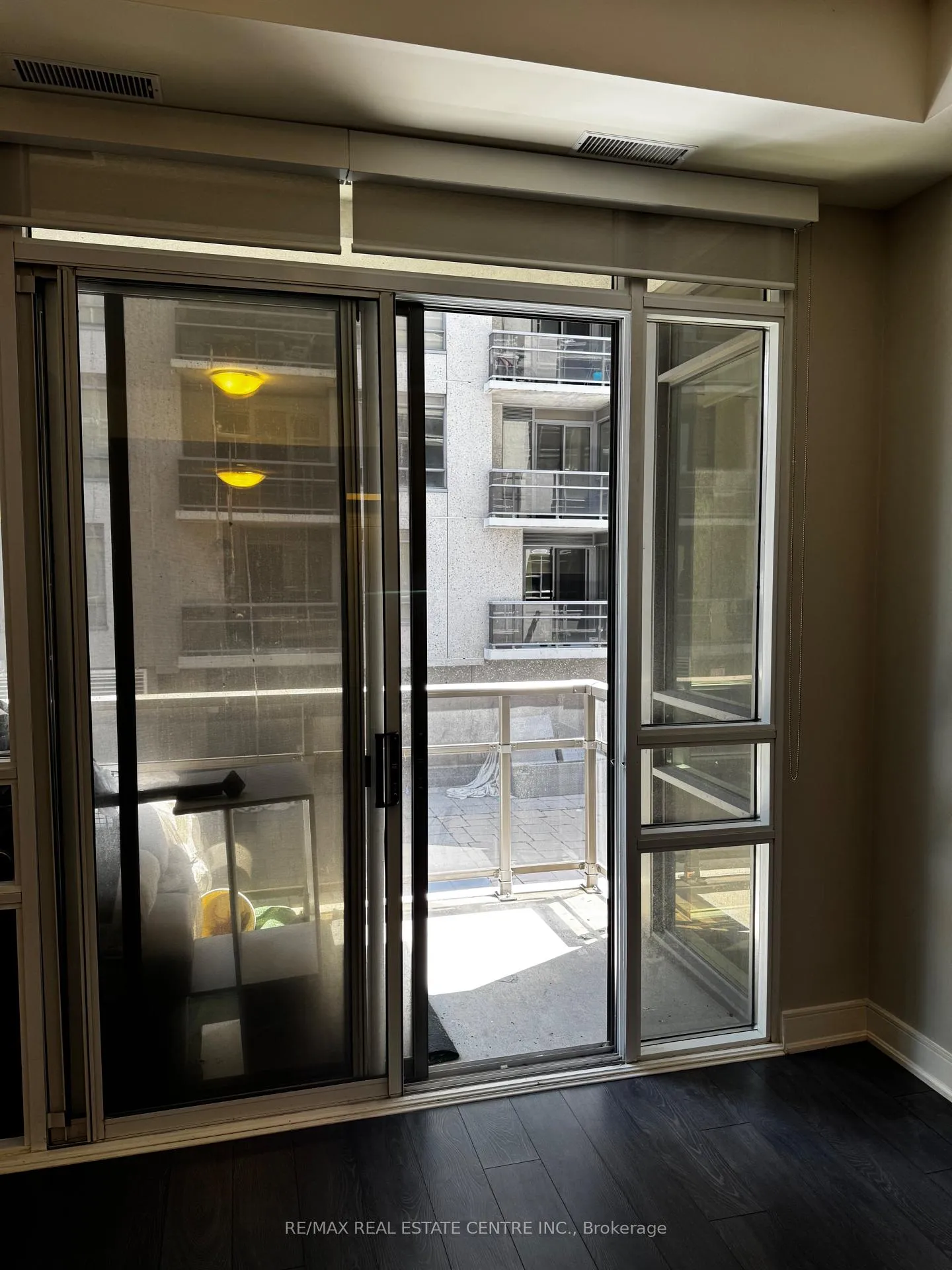 Photo 12 of Unit 412, 150 Main Street W, Hamilton, Central — HOMEH