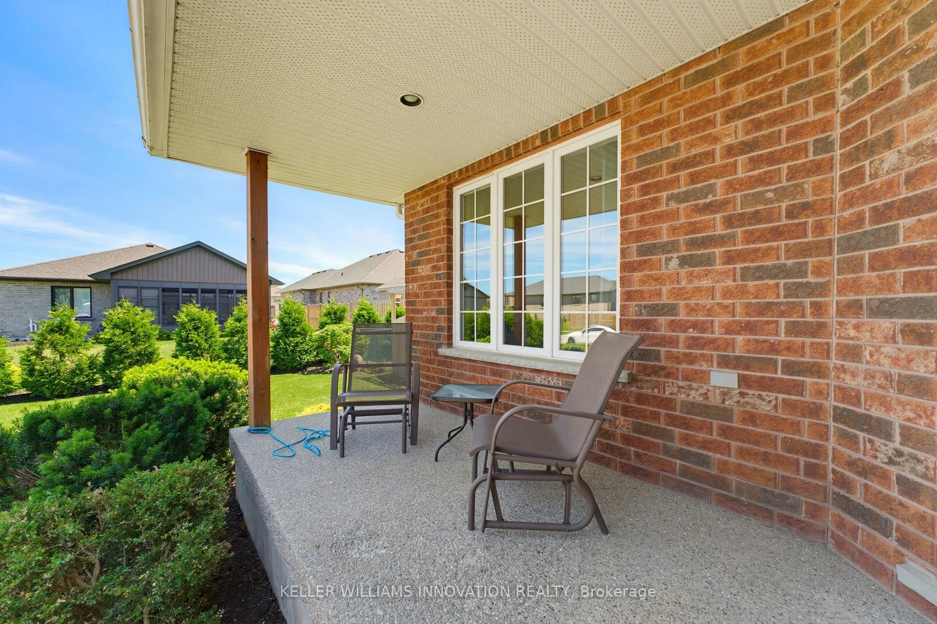 Photo 9 of 180 Armstrong Street E, North Perth, Listowel — HOMEH