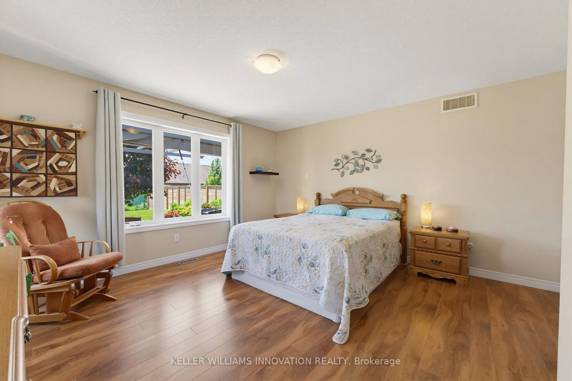 Photo 20 of 180 Armstrong Street E, North Perth, Listowel — HOMEH