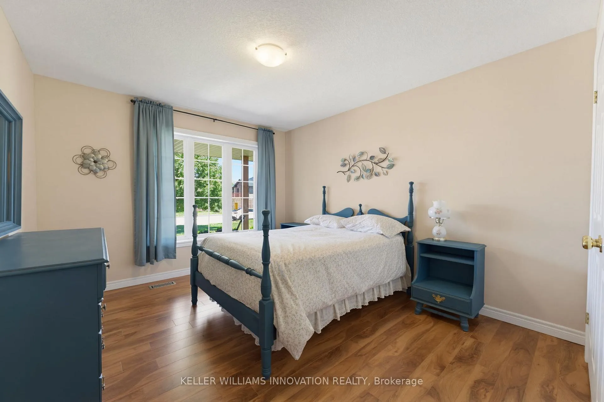 Photo 21 of 180 Armstrong Street E, North Perth, Listowel — HOMEH
