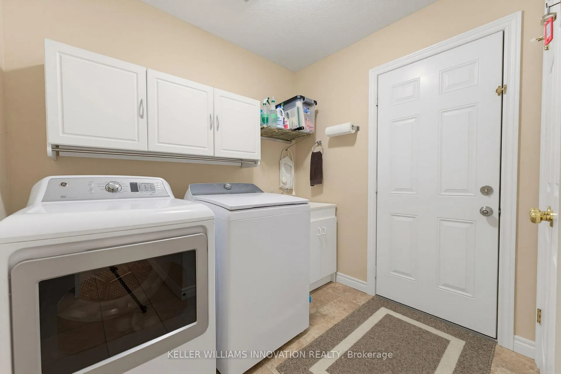 Photo 23 of 180 Armstrong Street E, North Perth, Listowel — HOMEH