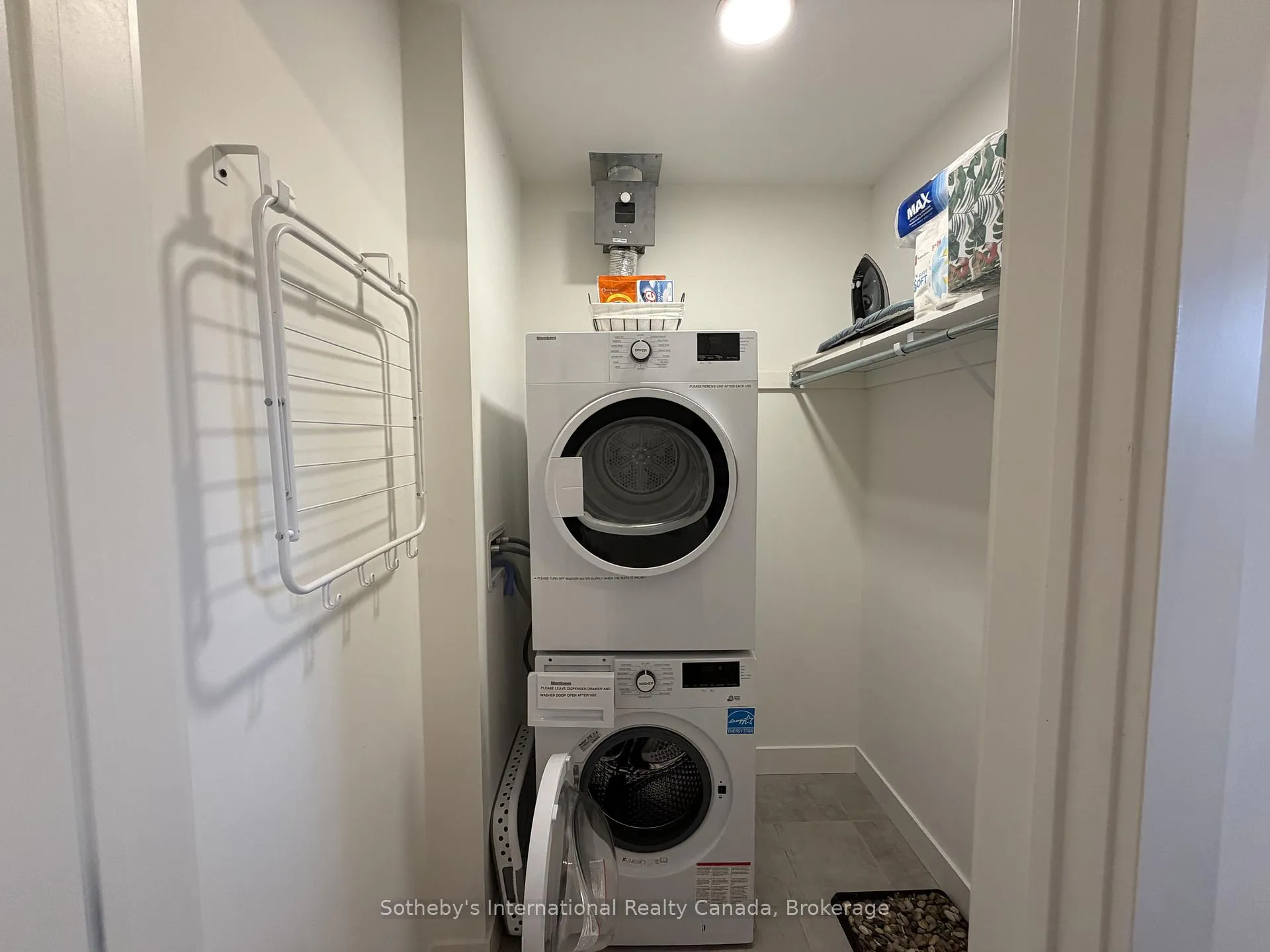 Photo 16 of Unit 206, 20 Beckwith Lane, Blue Mountains — HOMEH