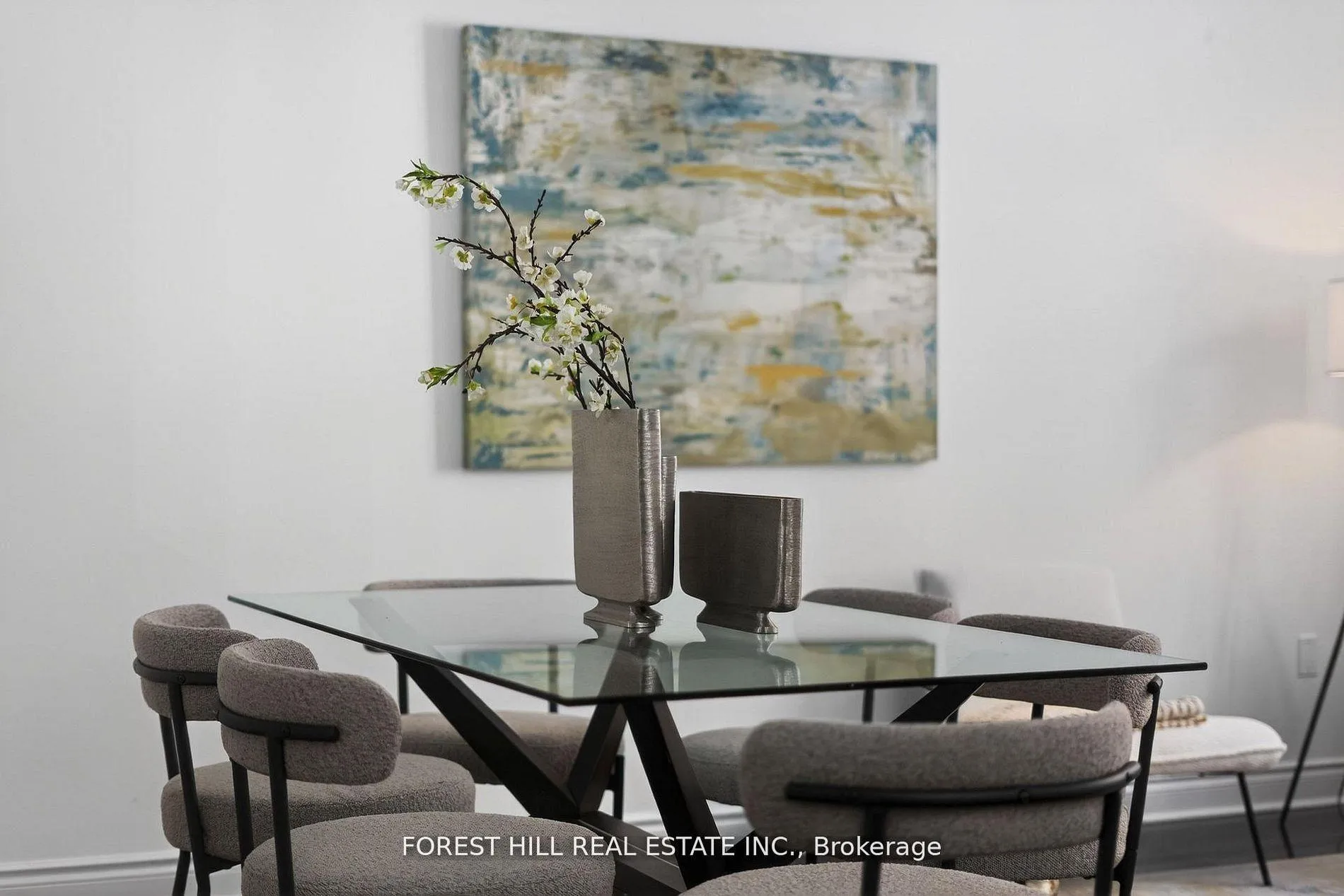 Photo 7 of Unit 17, 8 Brighton Place, Vaughan, Crestwood-Springfarm-Yorkhill — HOMEH