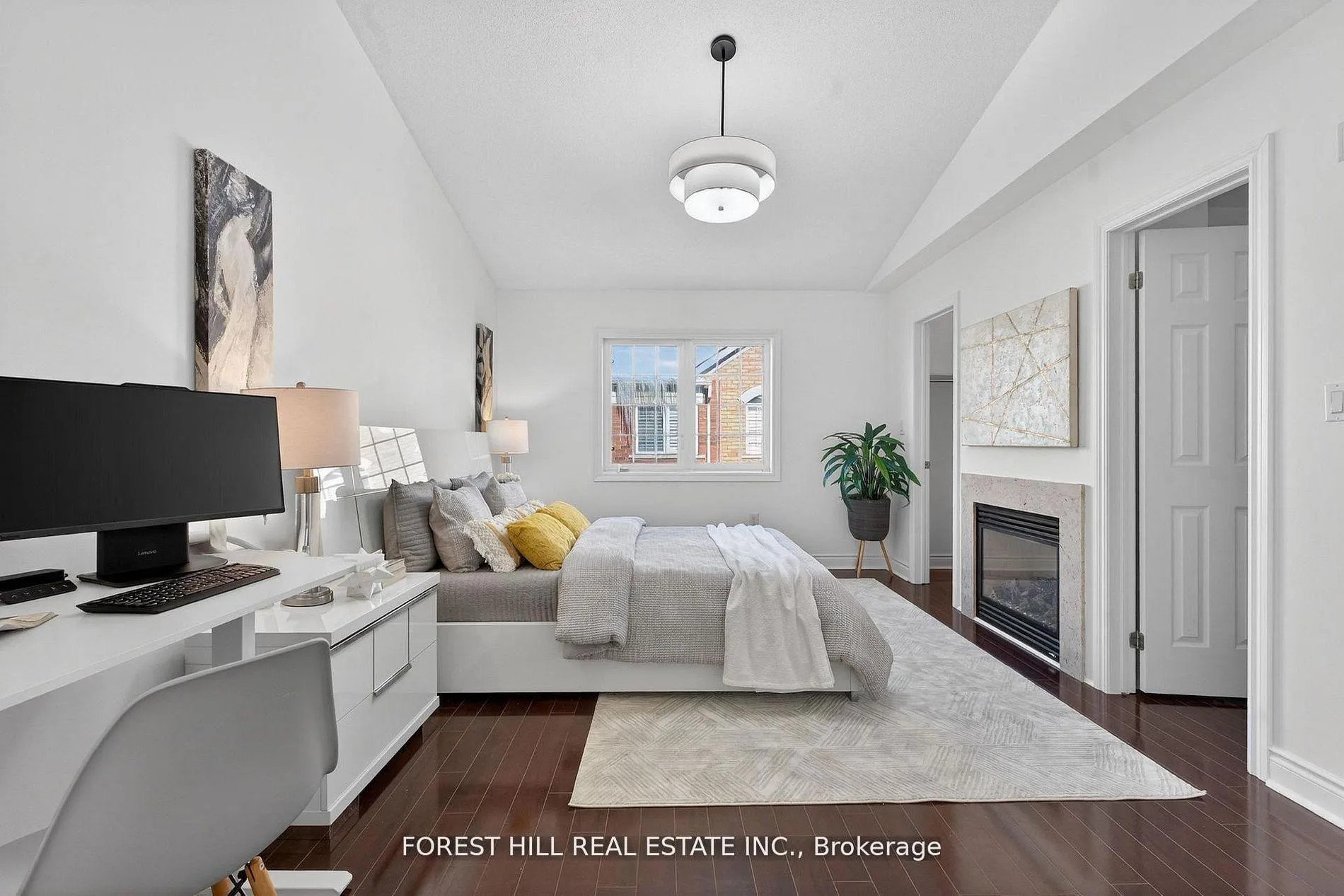 Photo 10 of Unit 17, 8 Brighton Place, Vaughan, Crestwood-Springfarm-Yorkhill — HOMEH