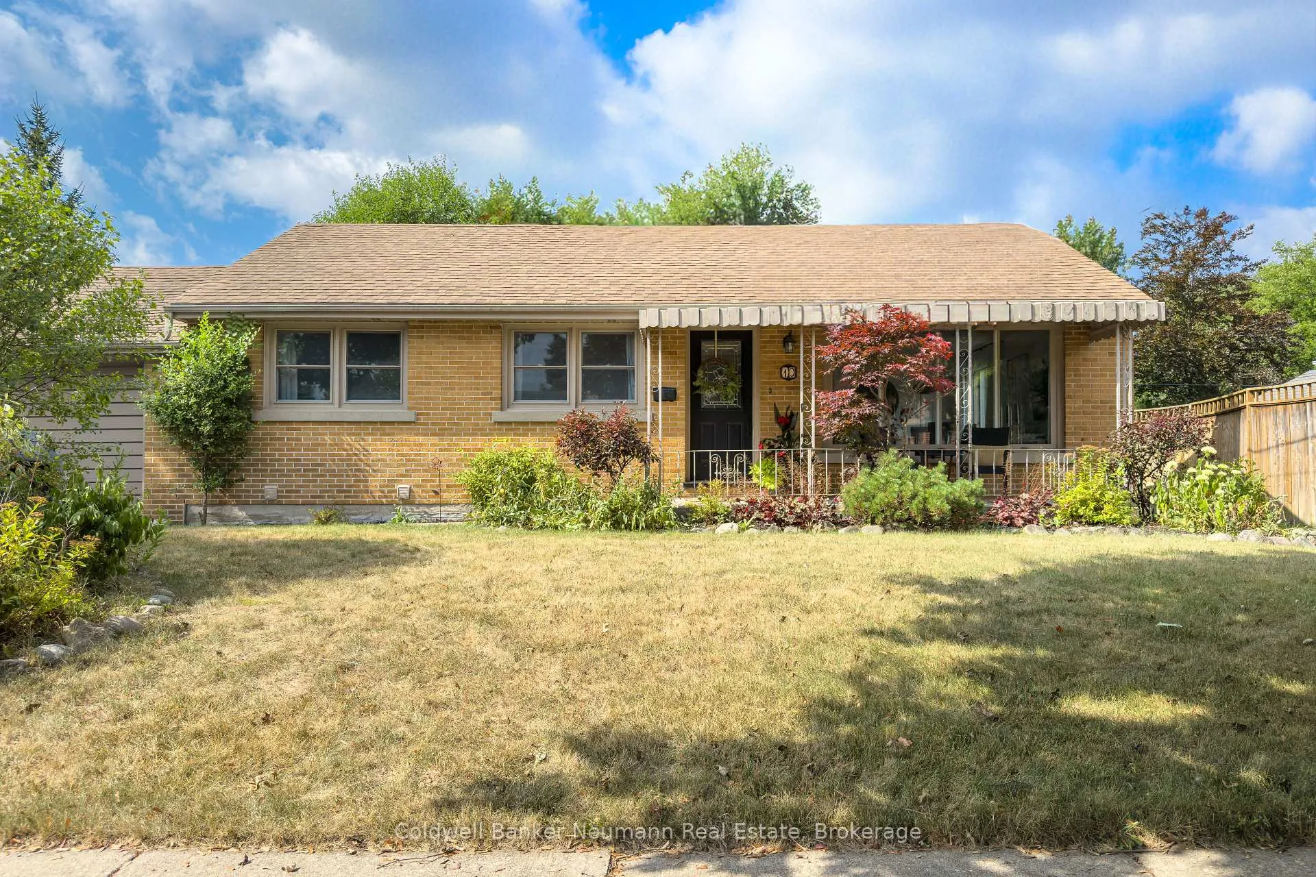 Photo 1 of Unit UPPER, 10 Western Avenue, Guelph, Junction/Onward Willow — HOMEH