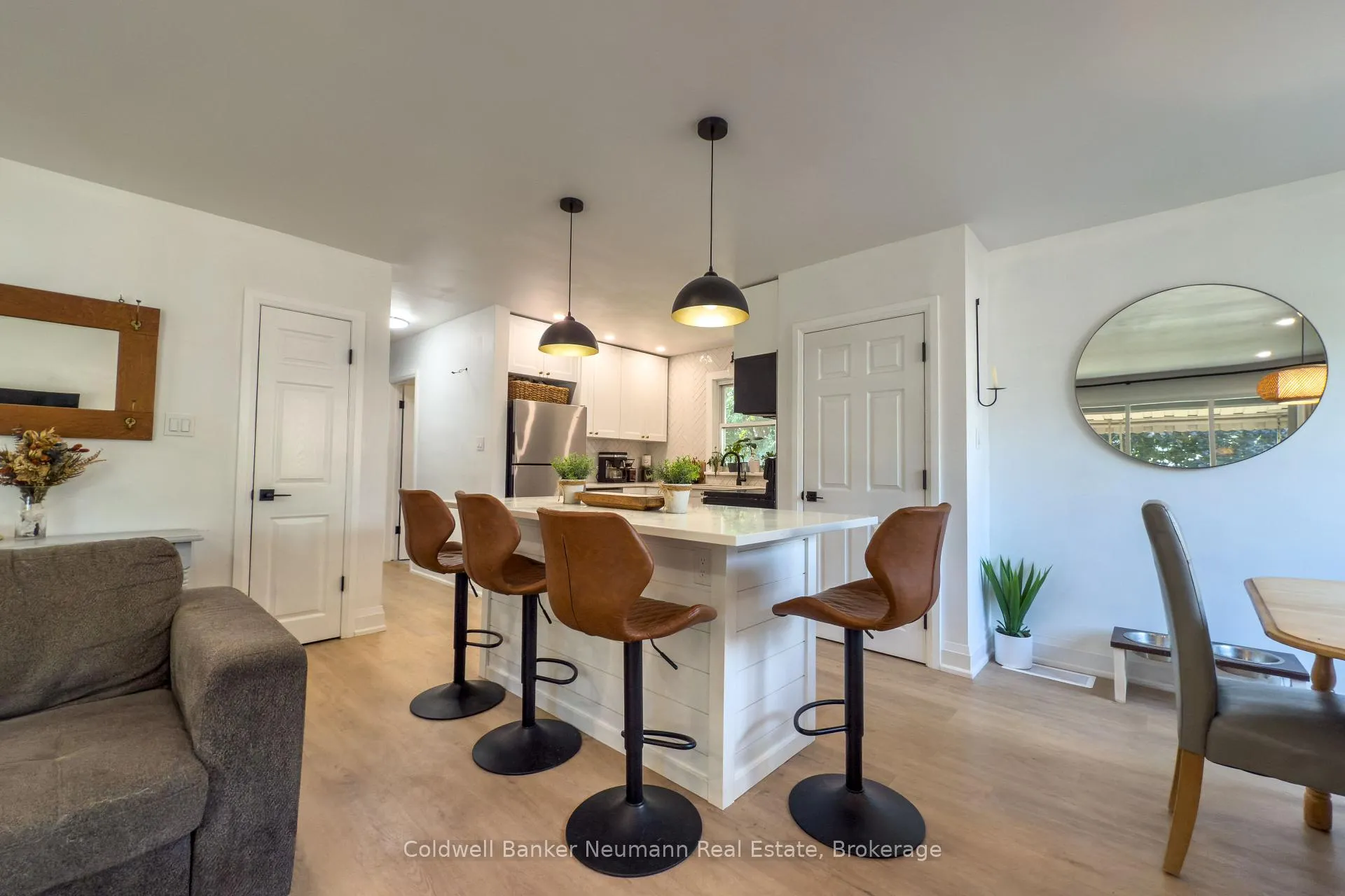 Photo 9 of Unit UPPER, 10 Western Avenue, Guelph, Junction/Onward Willow — HOMEH