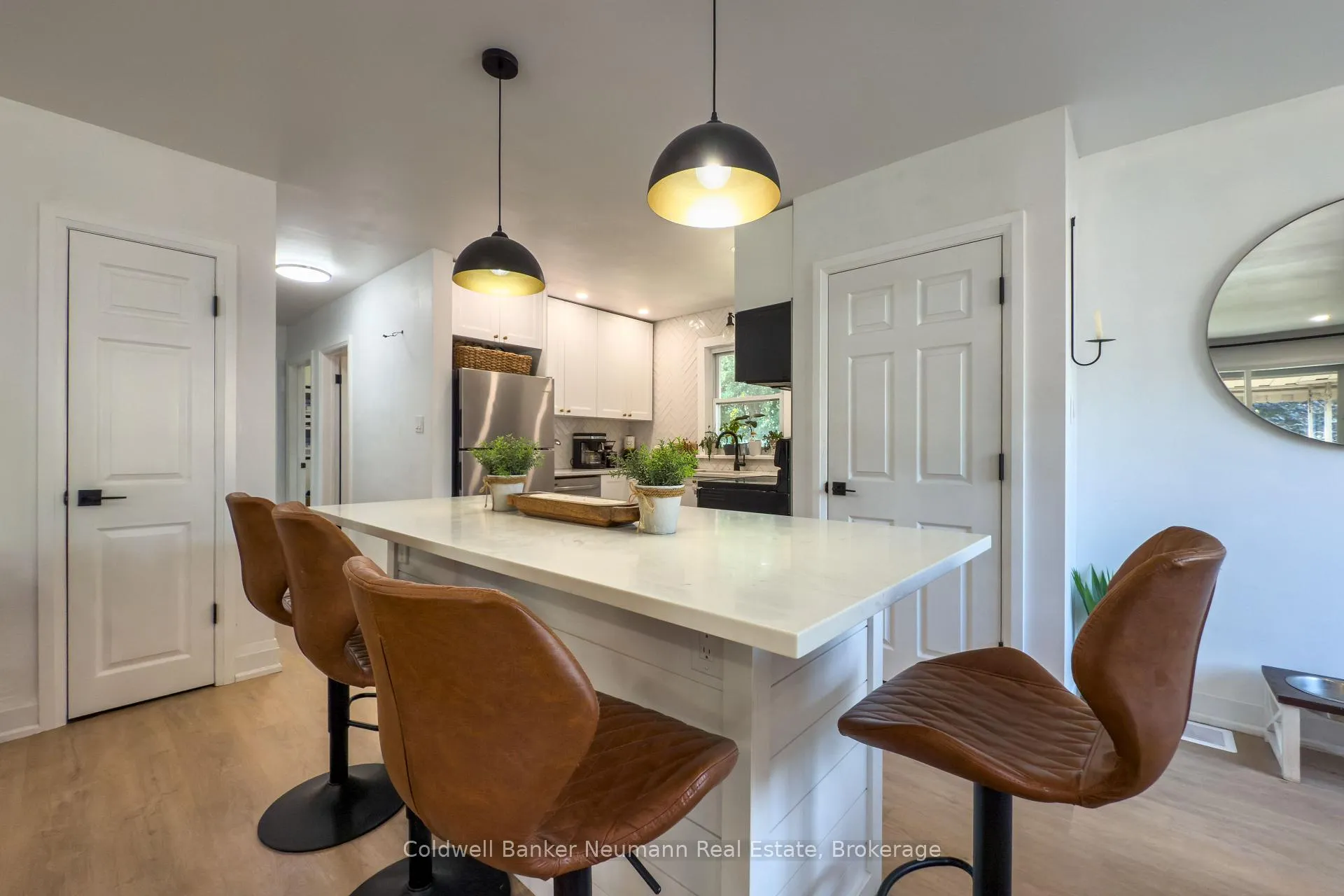 Photo 10 of Unit UPPER, 10 Western Avenue, Guelph, Junction/Onward Willow — HOMEH