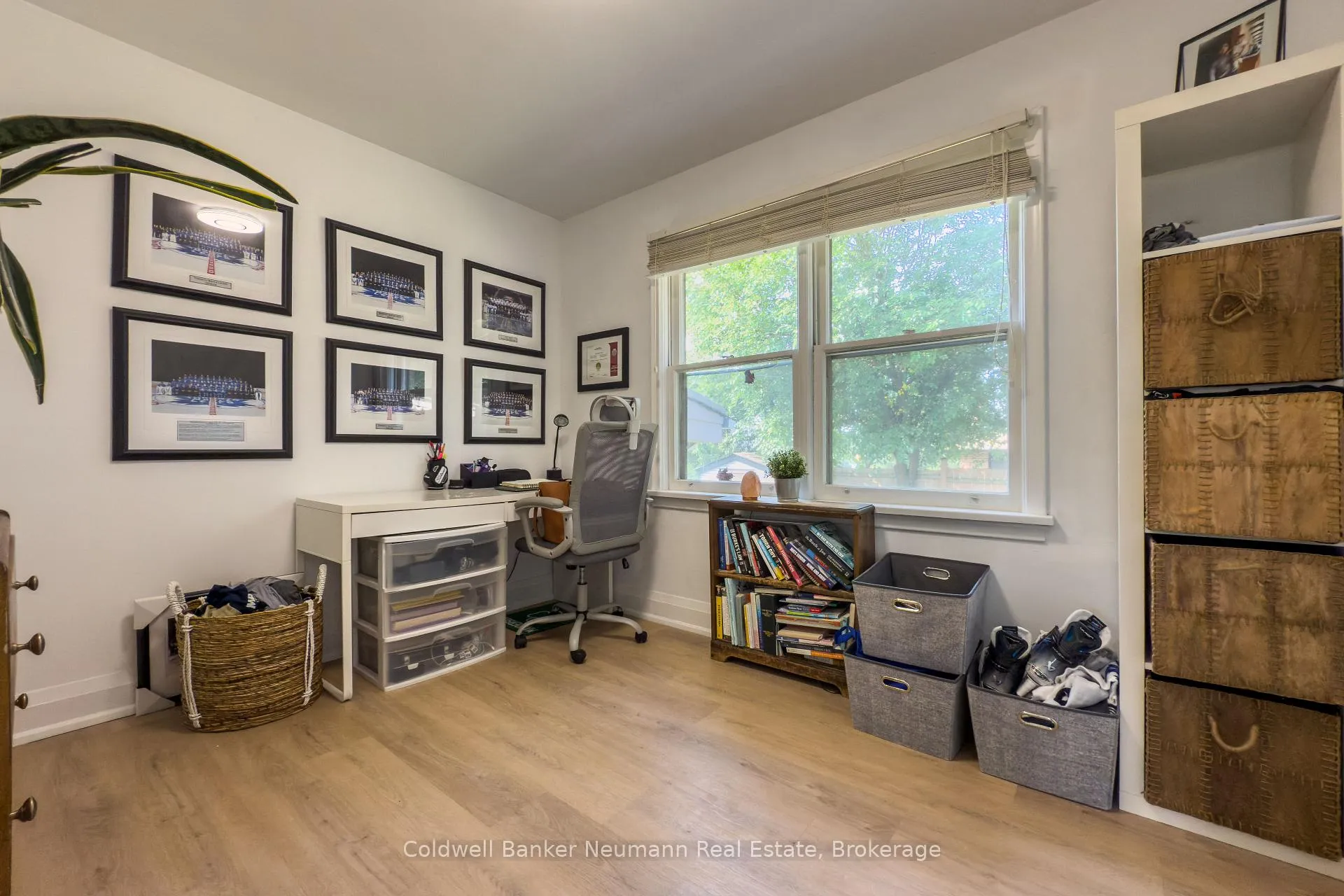 Photo 15 of Unit UPPER, 10 Western Avenue, Guelph, Junction/Onward Willow — HOMEH