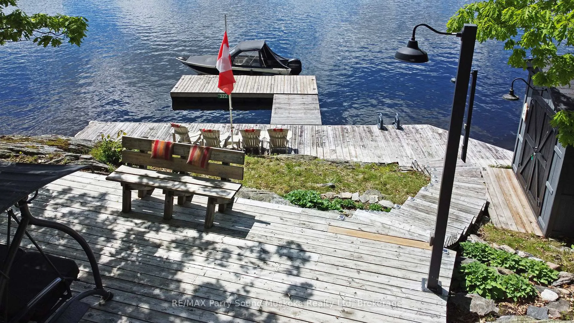 Photo 3 of 322 Healey Lake Way, The Archipelago, Archipelago South — HOMEH