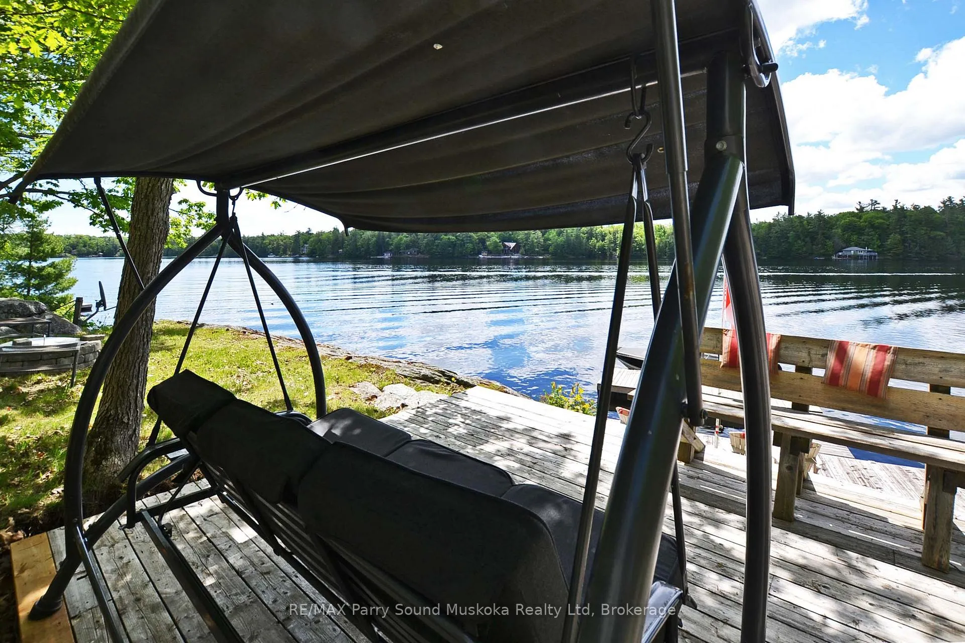 Photo 12 of 322 Healey Lake Way, The Archipelago, Archipelago South — HOMEH