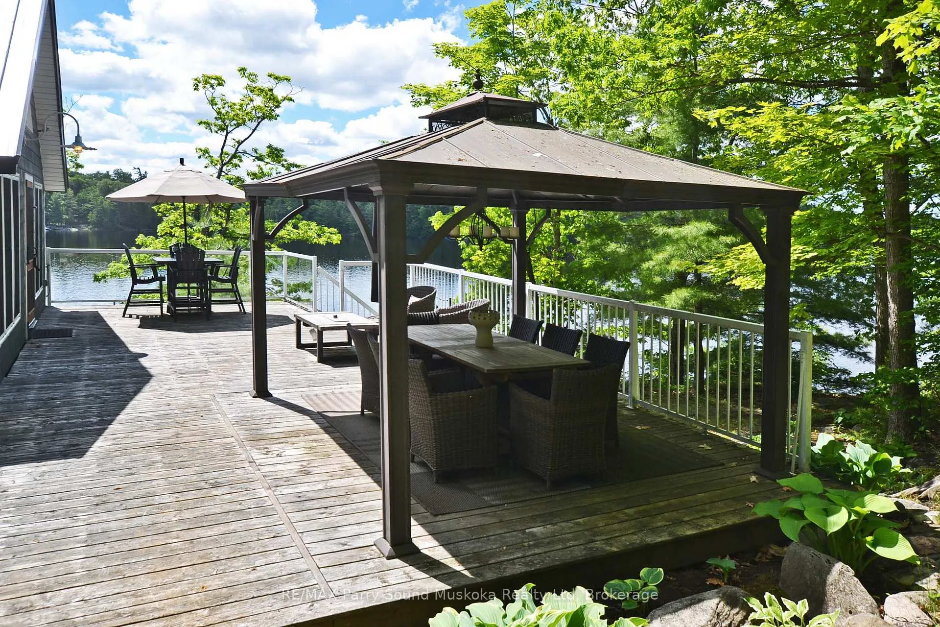 Photo 14 of 322 Healey Lake Way, The Archipelago, Archipelago South — HOMEH
