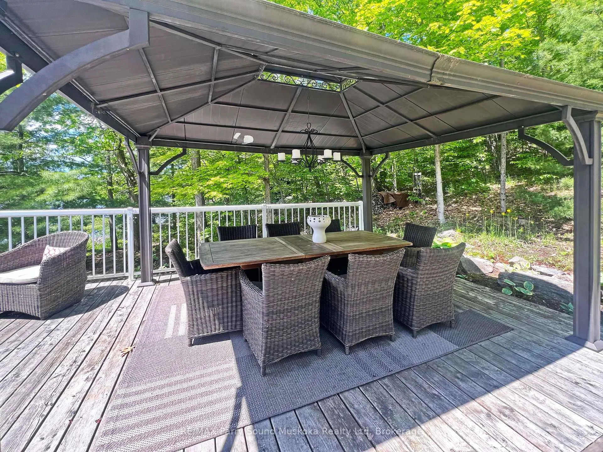 Photo 15 of 322 Healey Lake Way, The Archipelago, Archipelago South — HOMEH