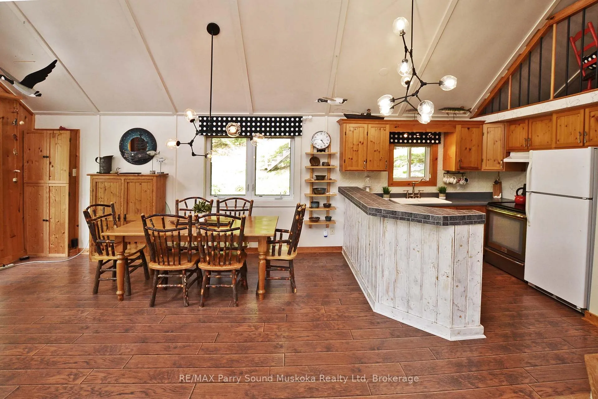 Photo 26 of 322 Healey Lake Way, The Archipelago, Archipelago South — HOMEH