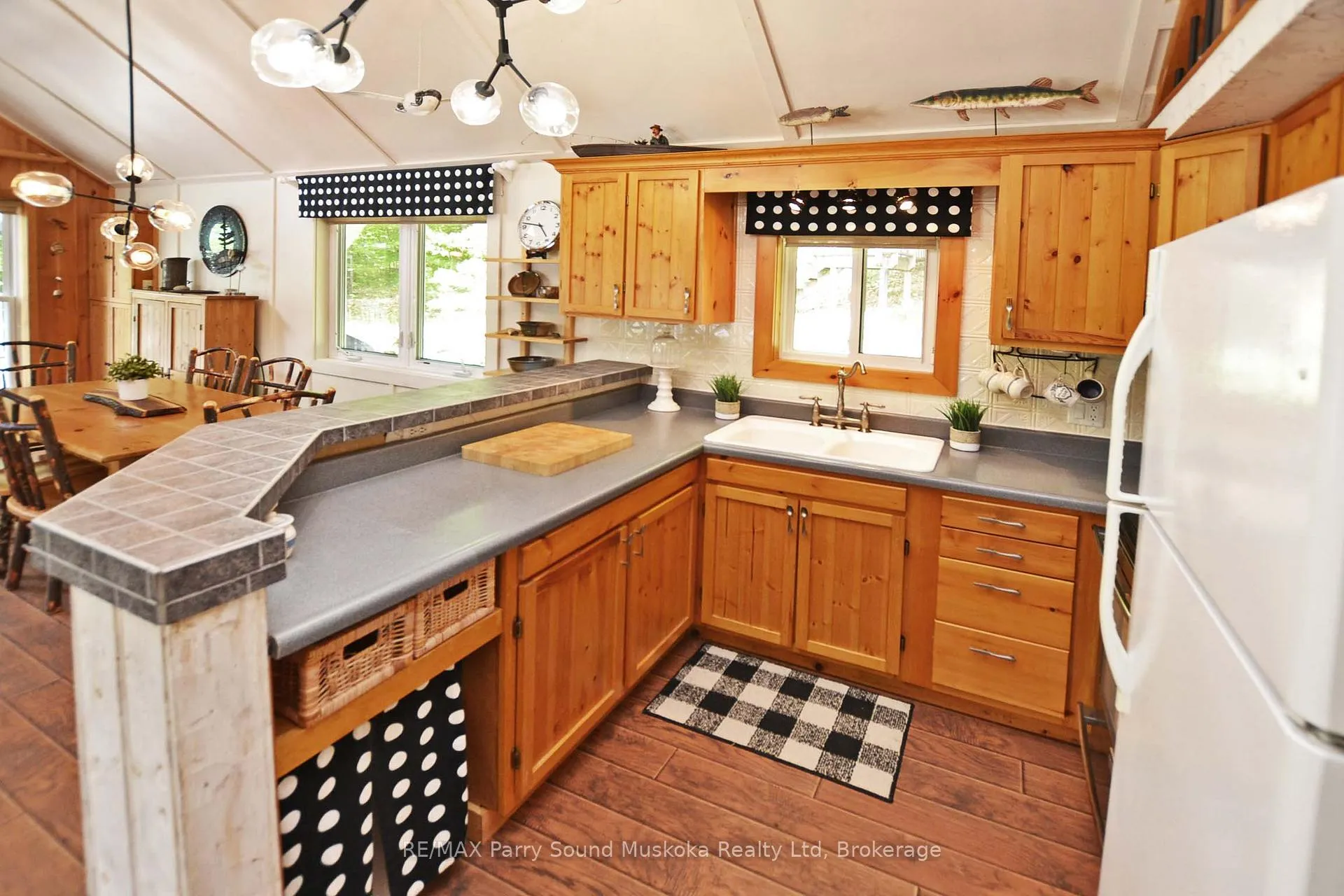 Photo 29 of 322 Healey Lake Way, The Archipelago, Archipelago South — HOMEH