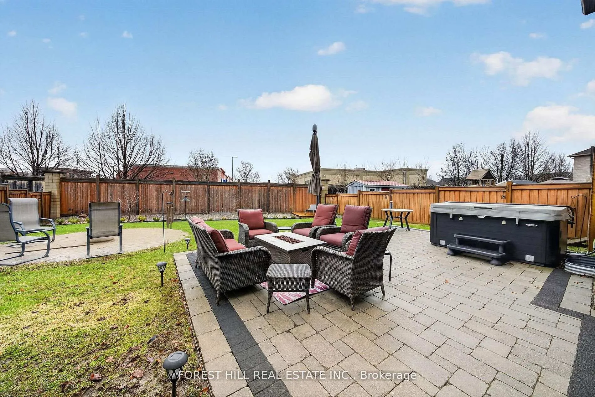 Photo 35 of 18 Dresden Court, Georgina, Keswick North — HOMEH
