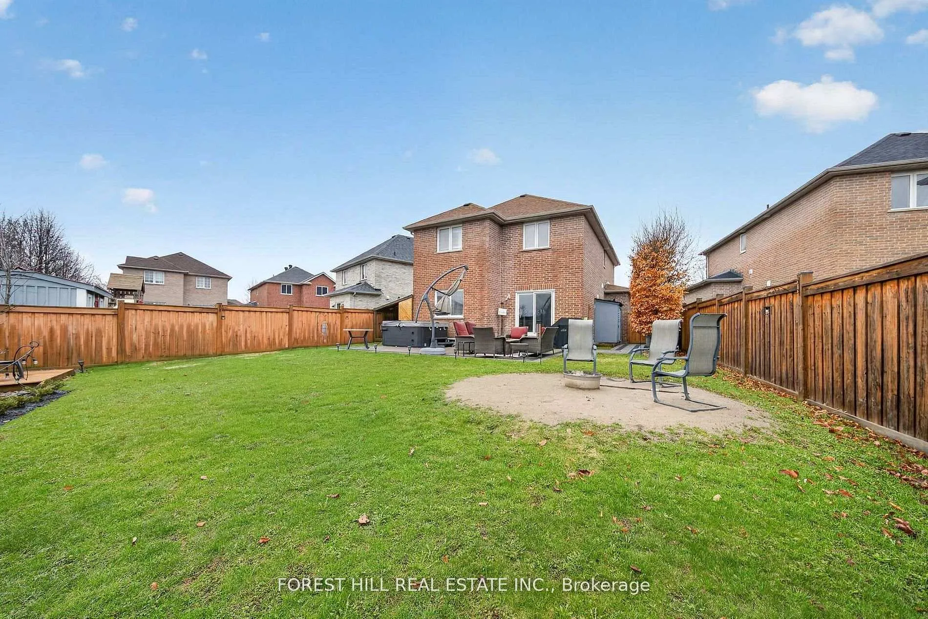 Photo 38 of 18 Dresden Court, Georgina, Keswick North — HOMEH