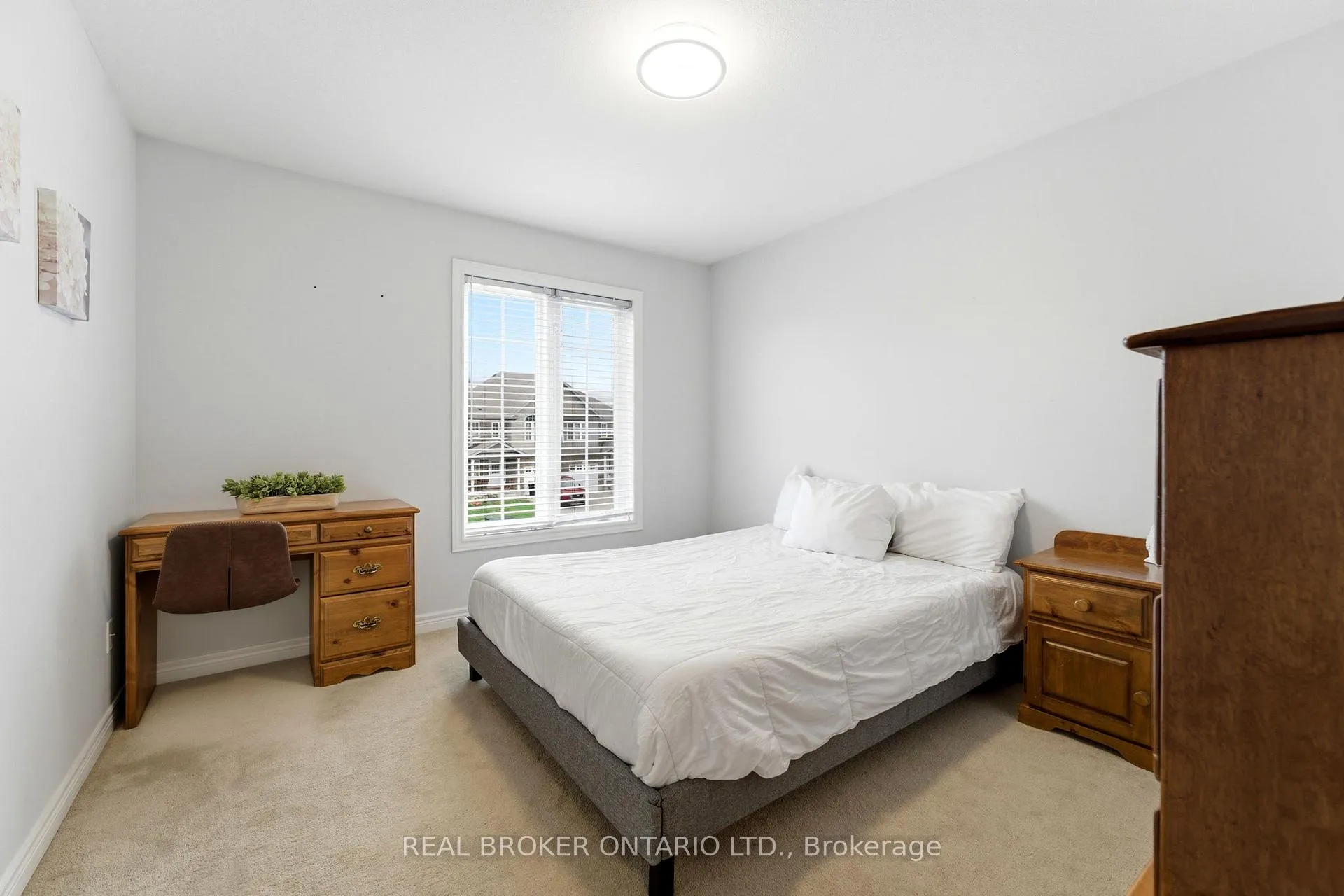 Photo 18 of 6 Freer Drive, North Dumfries — HOMEH