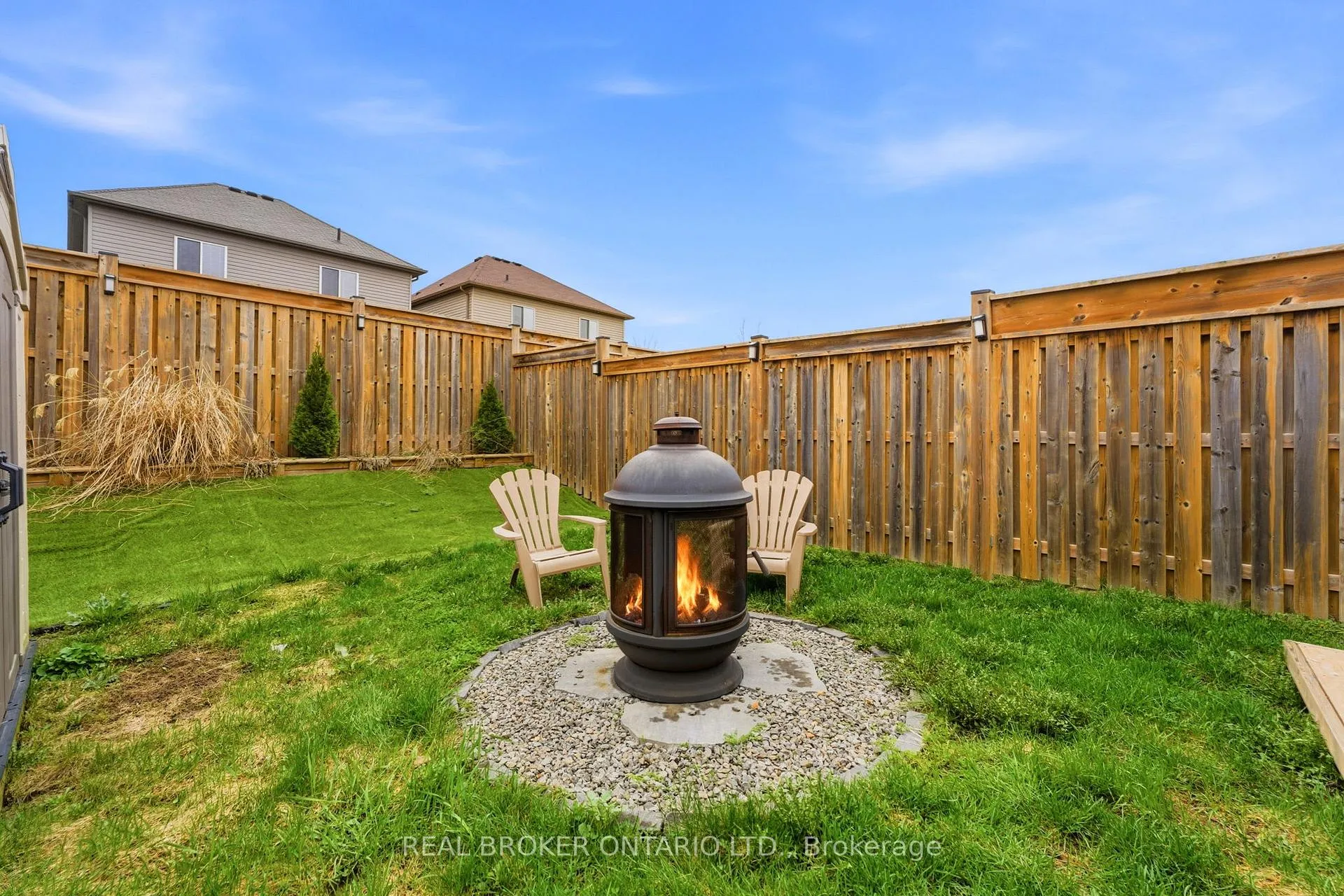 Photo 33 of 6 Freer Drive, North Dumfries — HOMEH