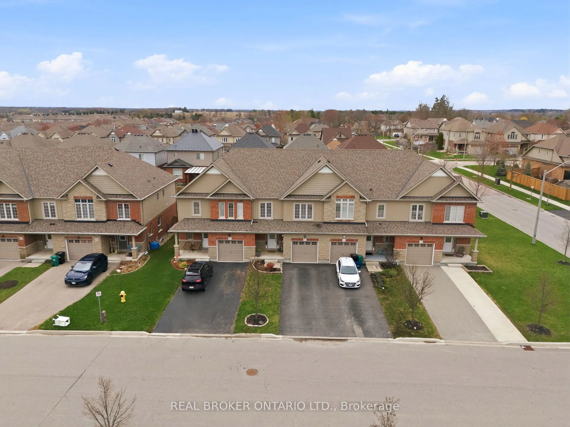 Photo 35 of 6 Freer Drive, North Dumfries — HOMEH