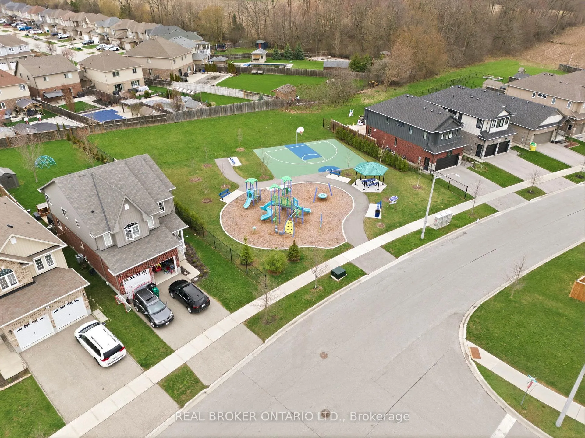 Photo 38 of 6 Freer Drive, North Dumfries — HOMEH