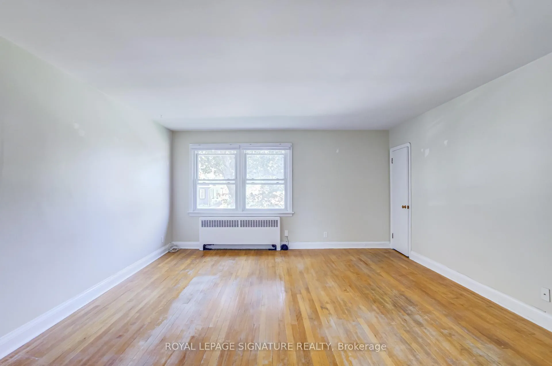 Photo 8 of Unit Unit #3, 855 Simcoe Street N, Oshawa, Centennial — HOMEH