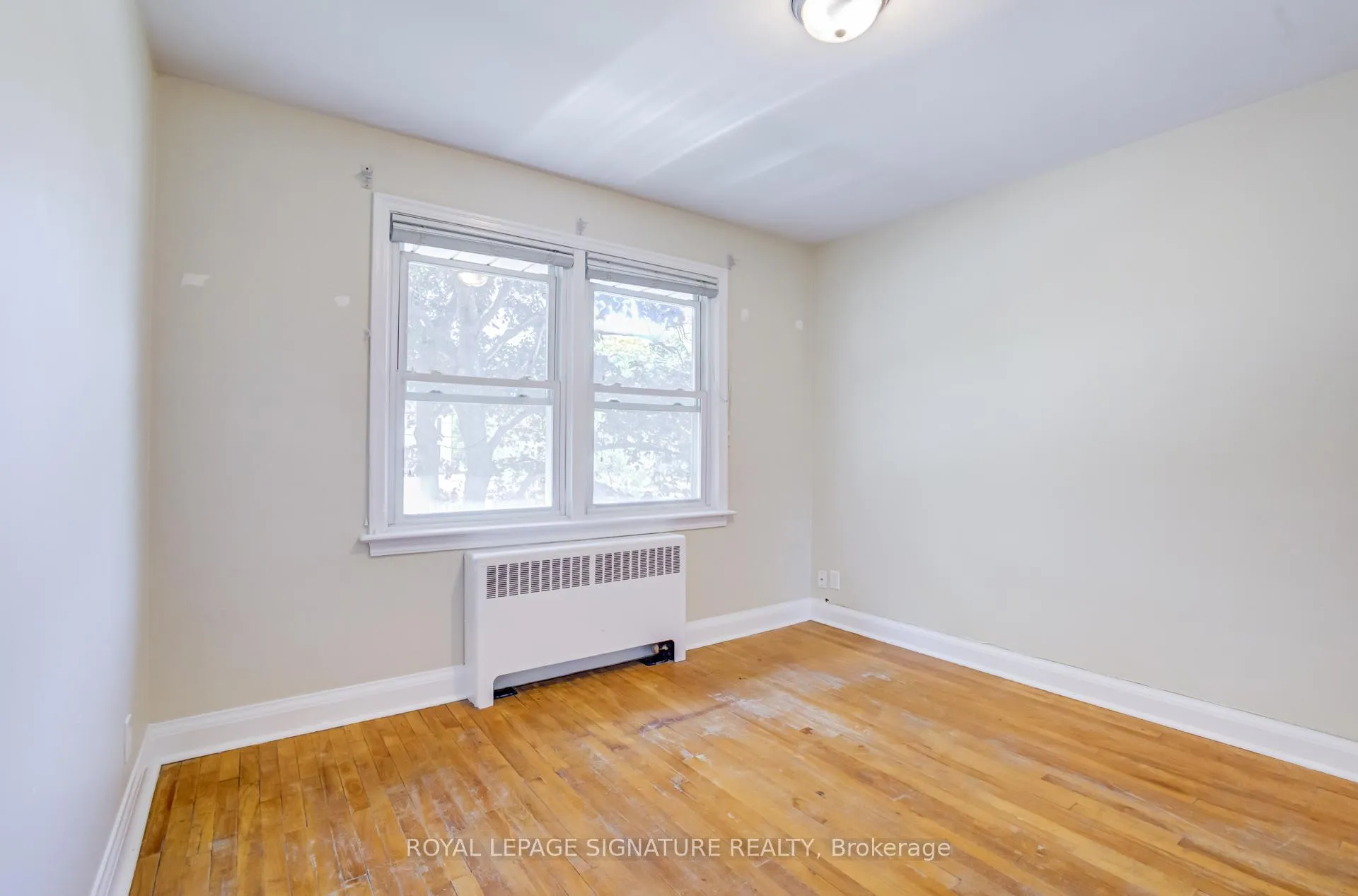 Photo 17 of Unit Unit #3, 855 Simcoe Street N, Oshawa, Centennial — HOMEH