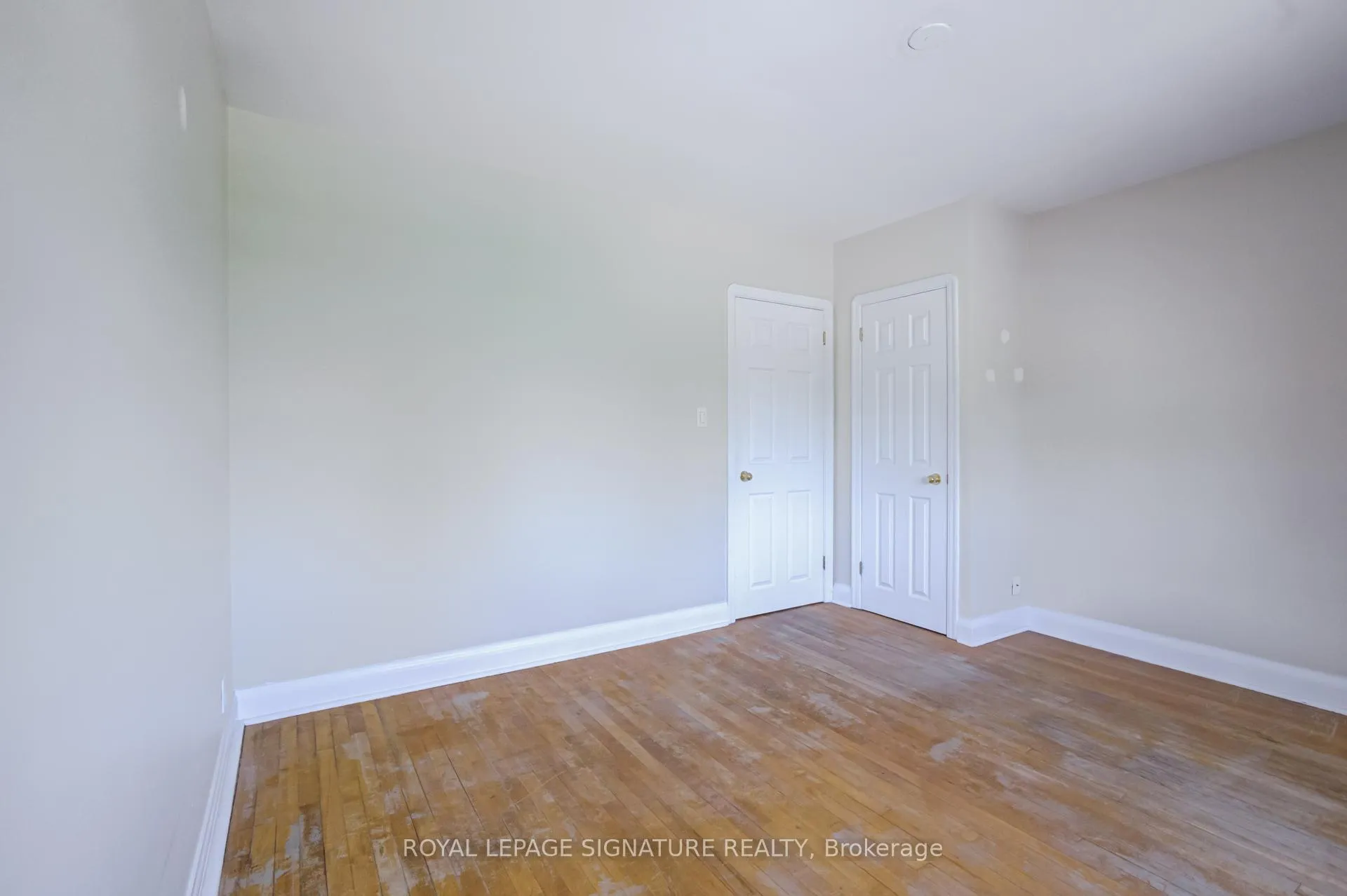 Photo 21 of Unit Unit #3, 855 Simcoe Street N, Oshawa, Centennial — HOMEH