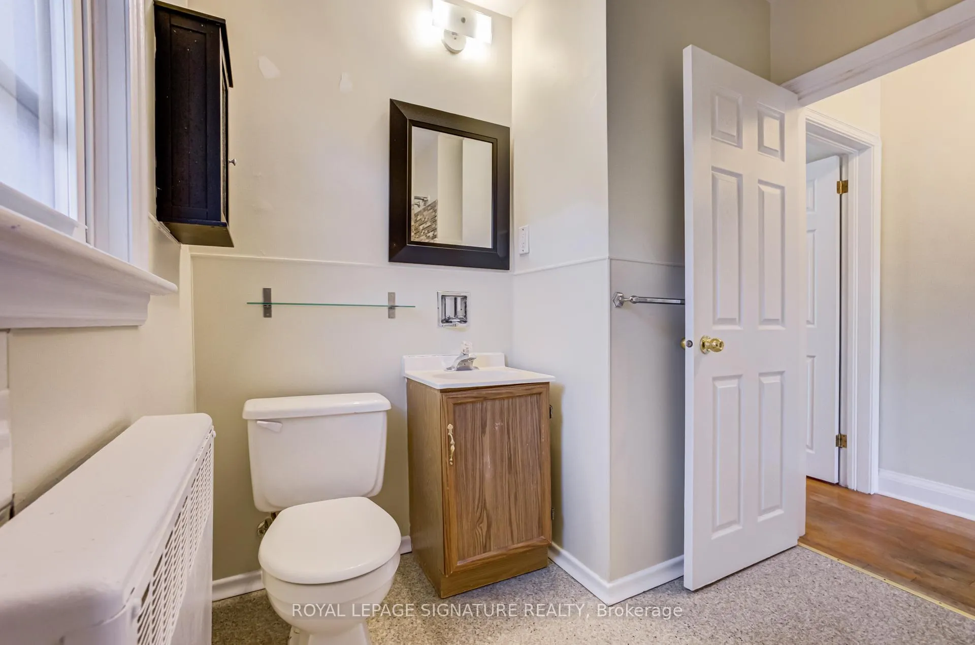 Photo 26 of Unit Unit #3, 855 Simcoe Street N, Oshawa, Centennial — HOMEH