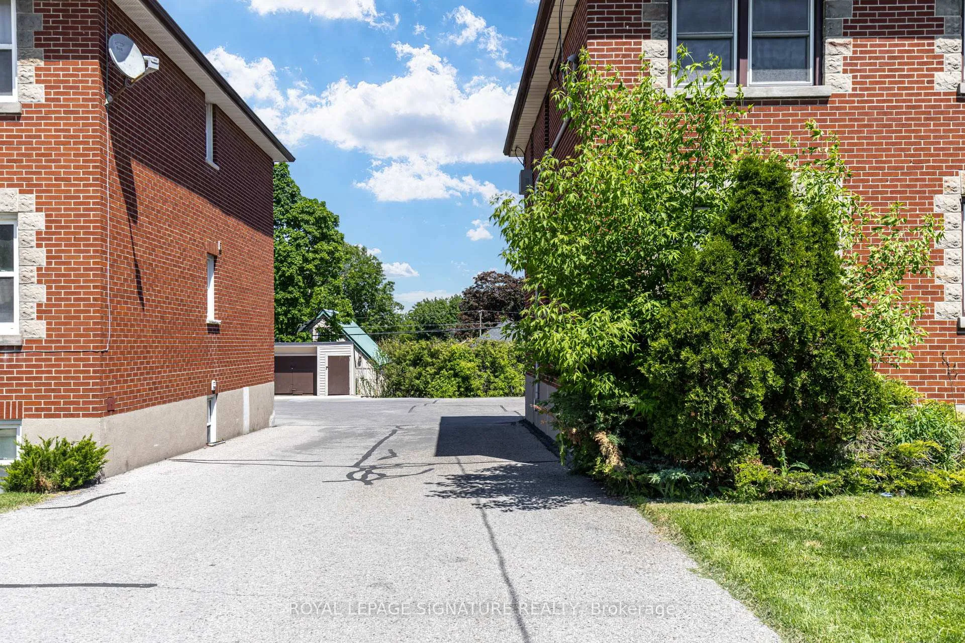 Photo 37 of Unit Unit #3, 855 Simcoe Street N, Oshawa, Centennial — HOMEH