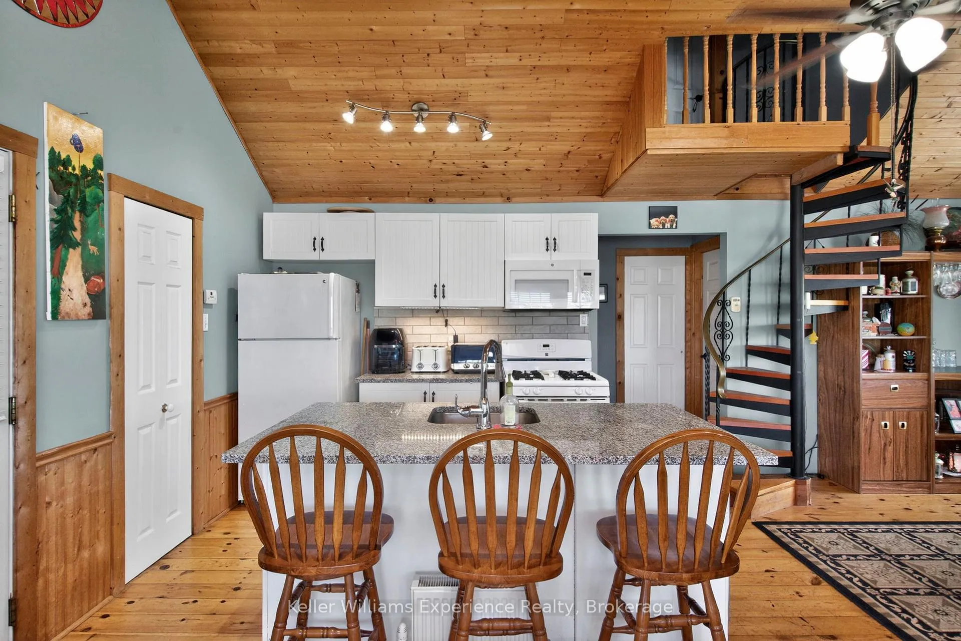 Photo 4 of 111 Evergreen Lane, Georgian Bay, Baxter — HOMEH