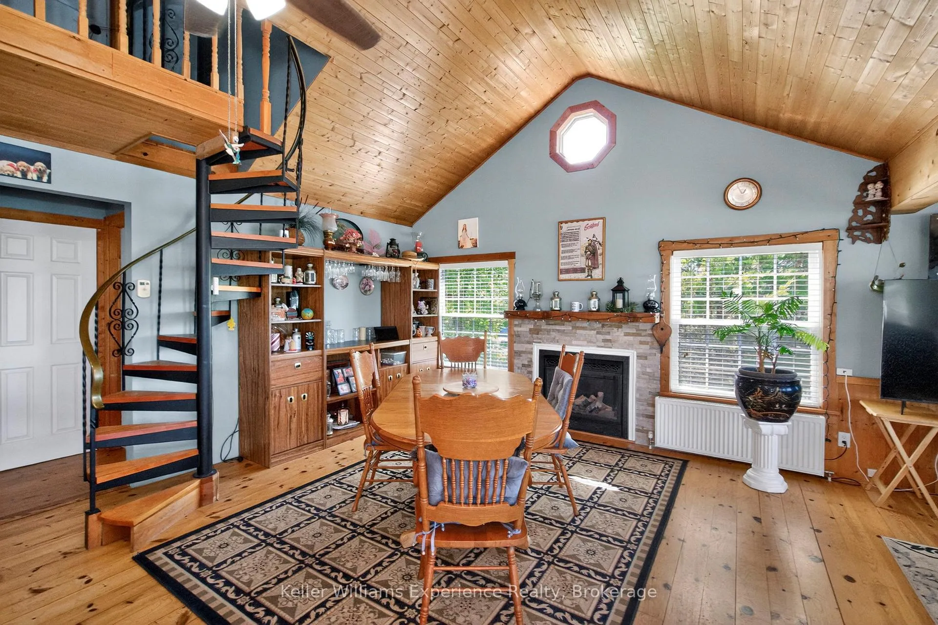 Photo 5 of 111 Evergreen Lane, Georgian Bay, Baxter — HOMEH