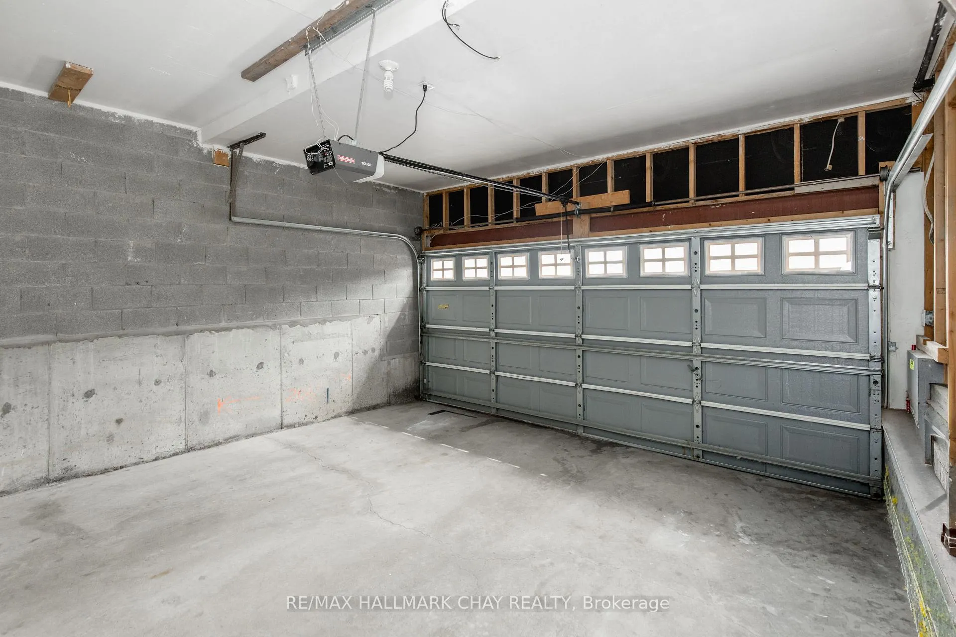 Photo 35 of 145 Millcliff Circle, Aurora, Aurora Grove — HOMEH