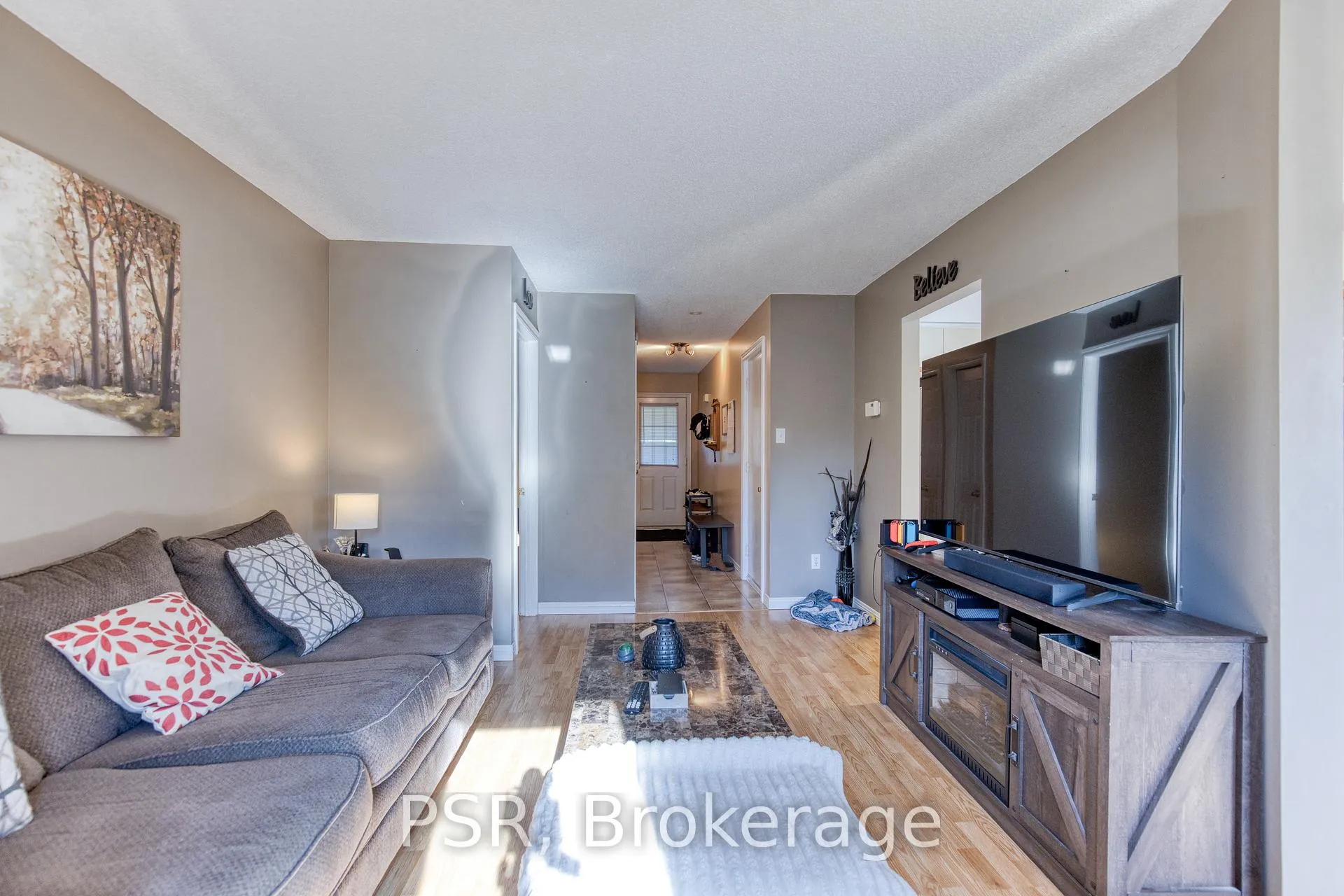 Photo 4 of 81 Brembel Street, Kitchener — HOMEH