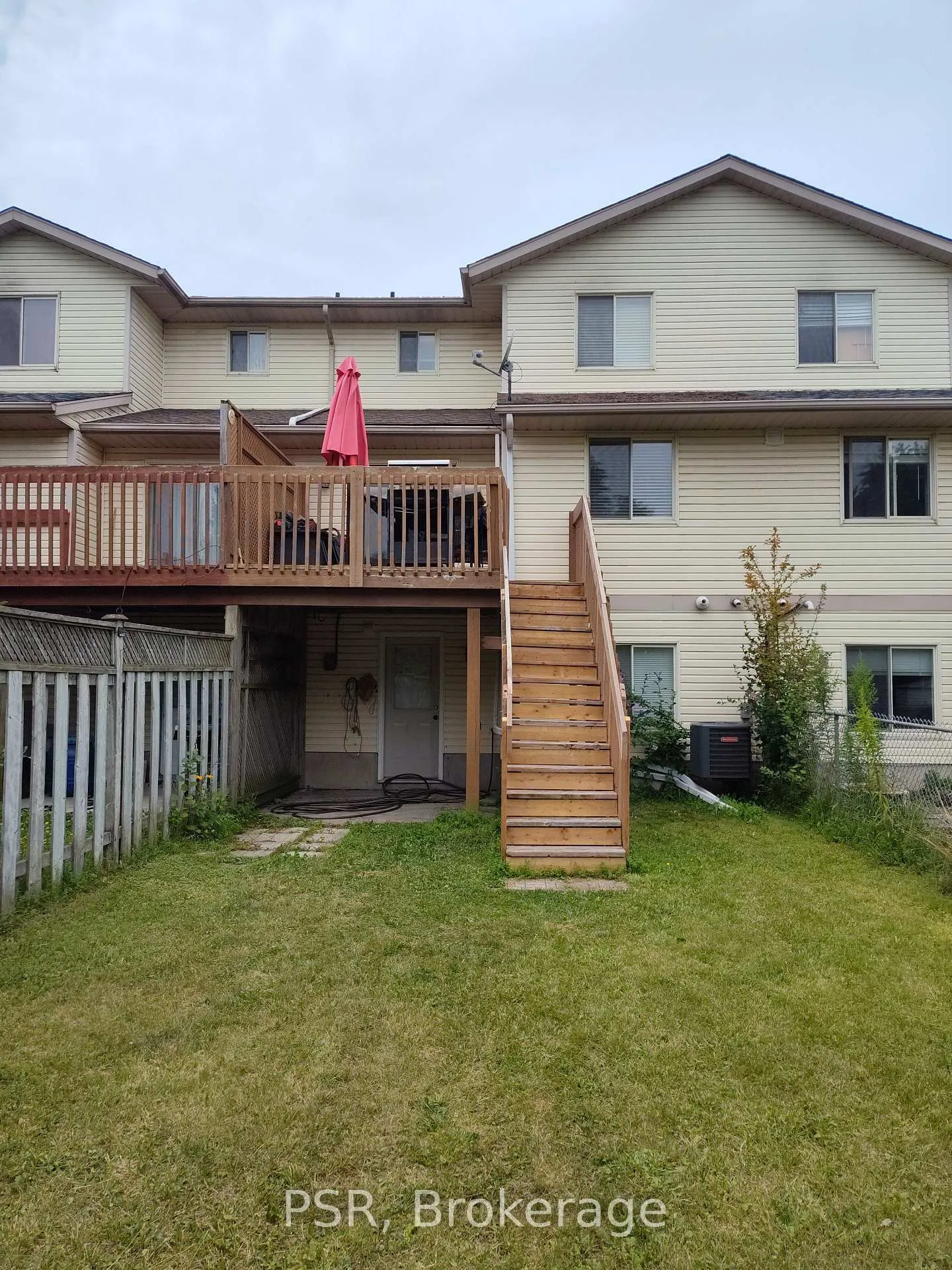 Photo 29 of 81 Brembel Street, Kitchener — HOMEH