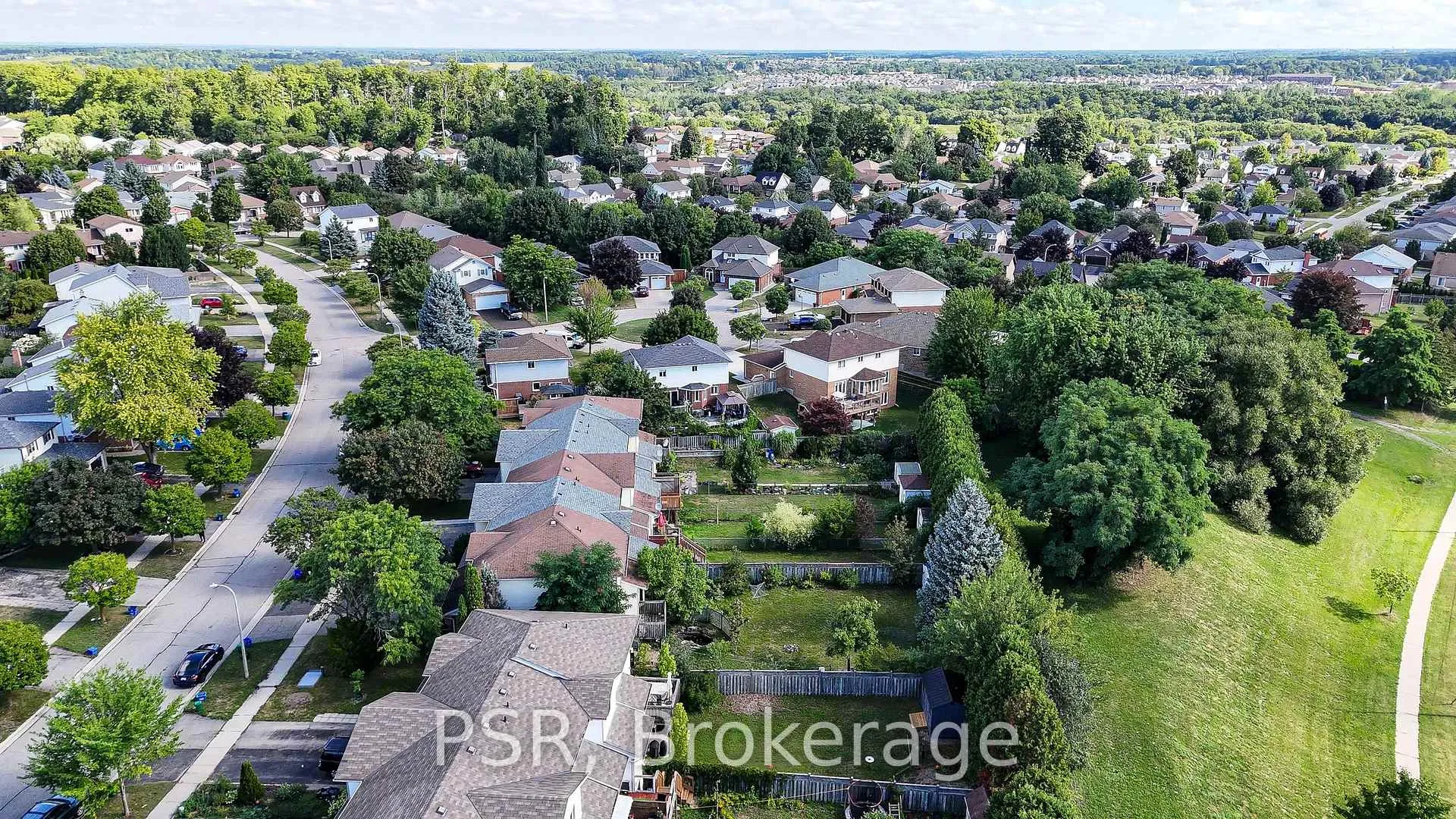 Photo 32 of 81 Brembel Street, Kitchener — HOMEH