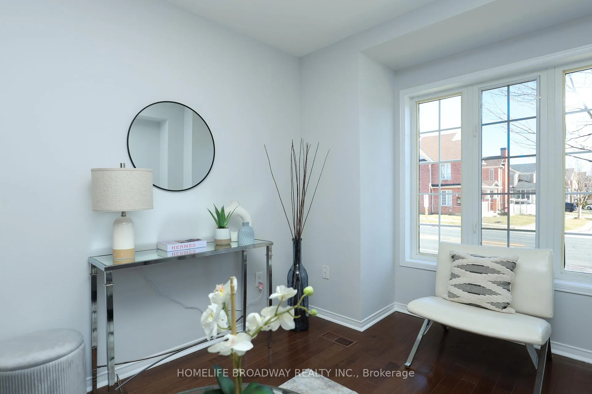 Photo 2 of 378 Bur Oak Avenue, Markham, Berczy — HOMEH