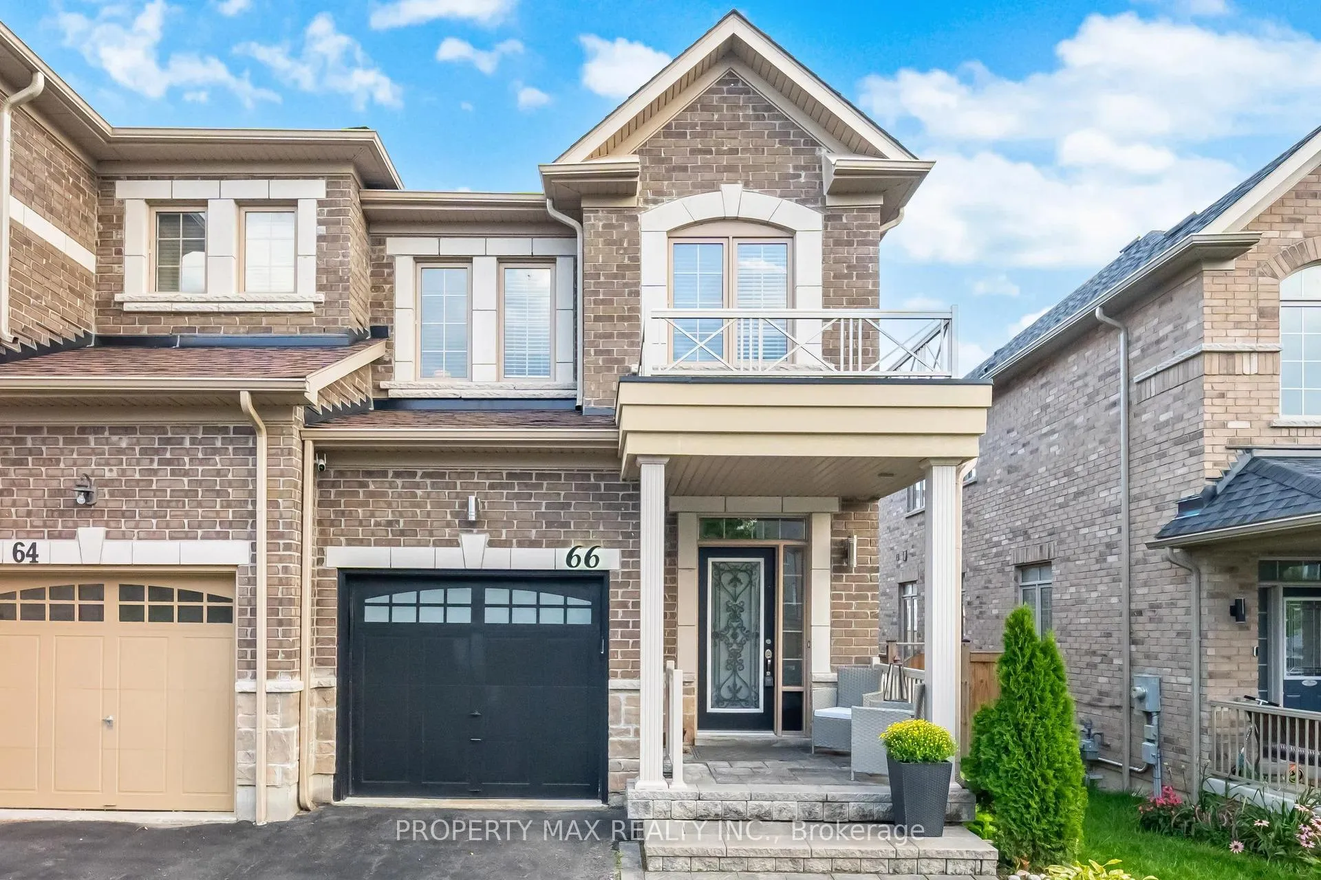 Photo 1 of 66 Rimrock Crescent, Whitby, Williamsburg — HOMEH