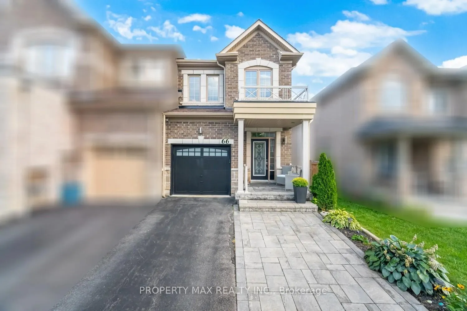 Photo 2 of 66 Rimrock Crescent, Whitby, Williamsburg — HOMEH