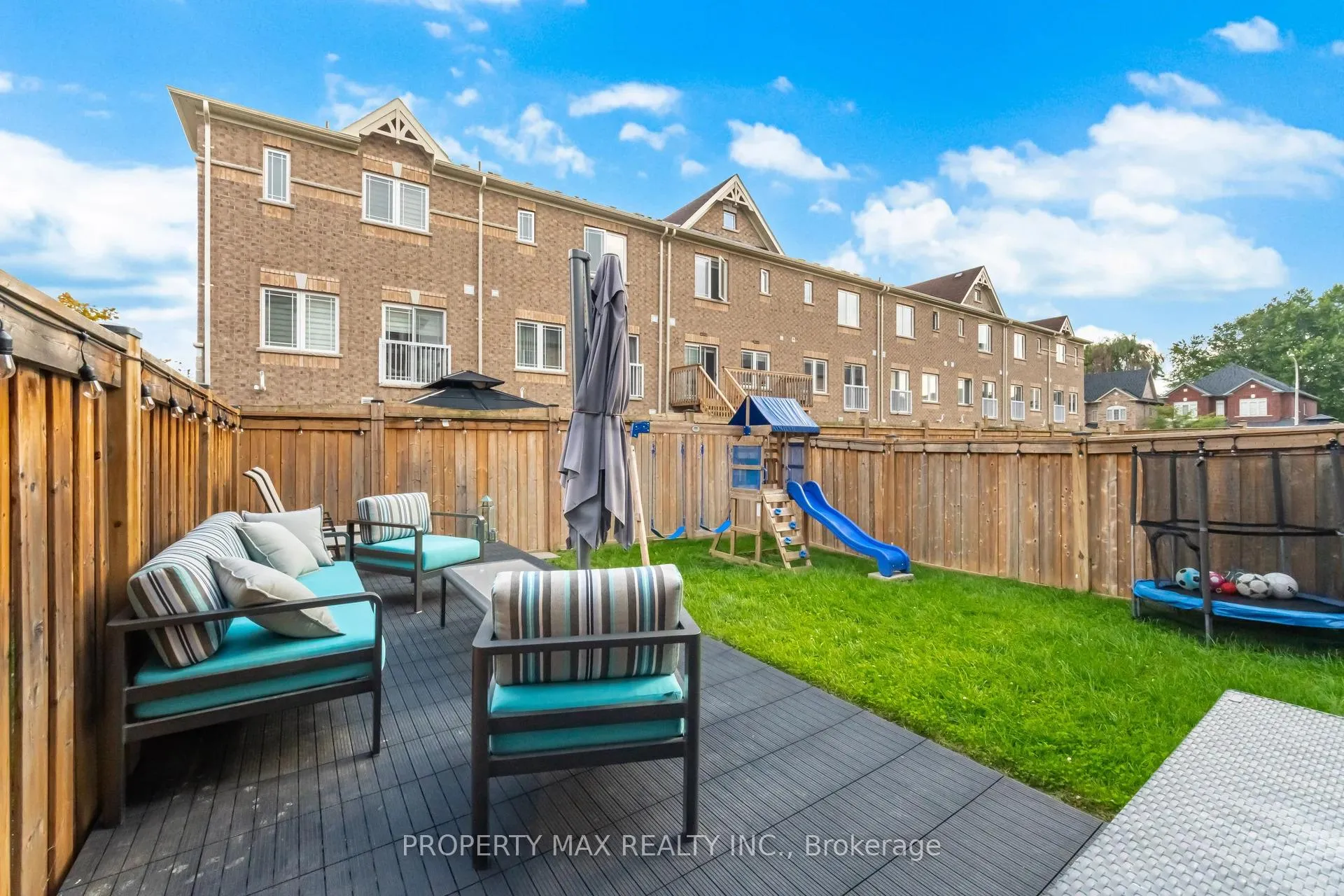 Photo 19 of 66 Rimrock Crescent, Whitby, Williamsburg — HOMEH