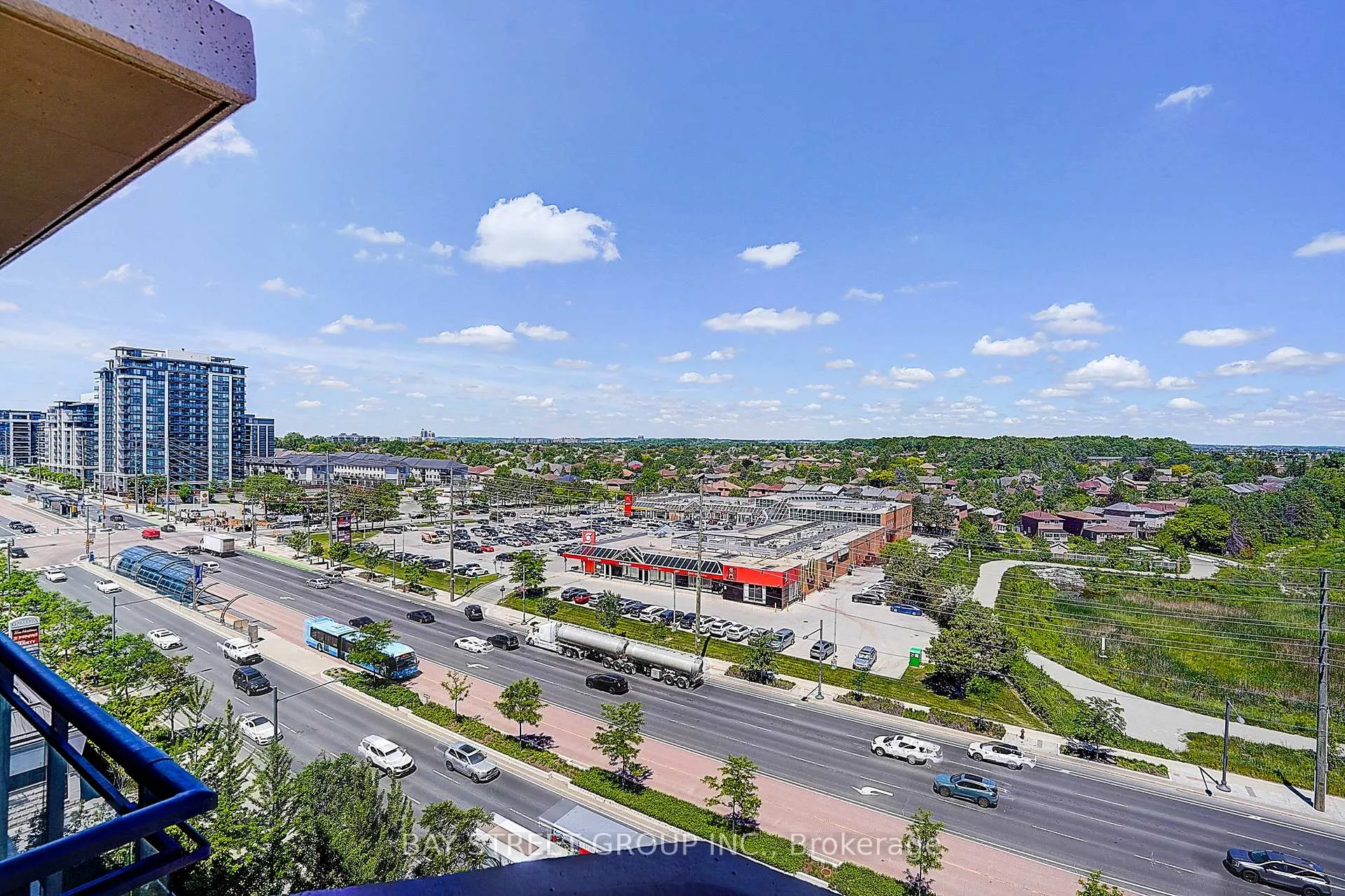 Photo 2 of Unit Lph3, 130 Pond Drive, Markham, Commerce Valley — HOMEH