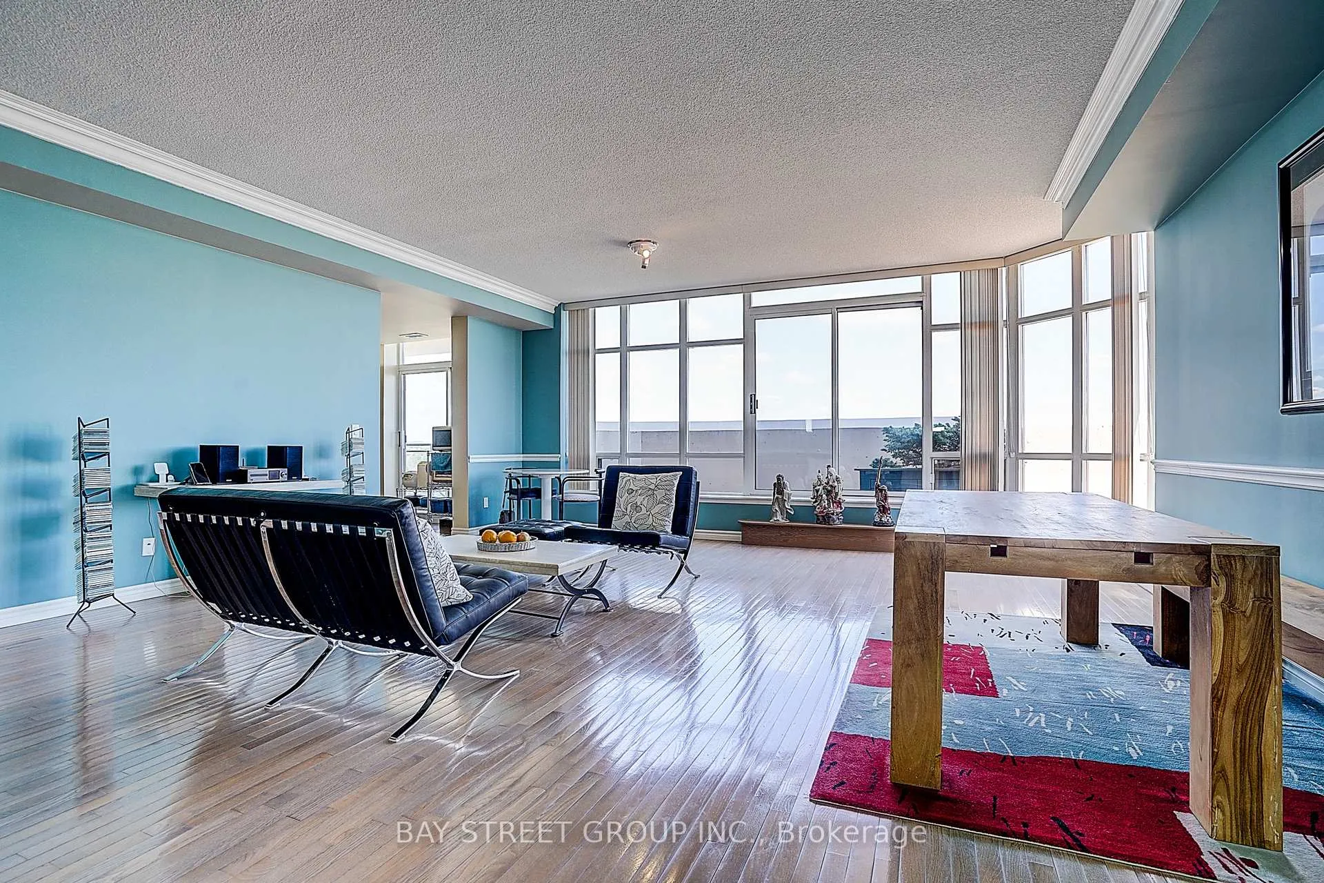 Photo 9 of Unit Lph3, 130 Pond Drive, Markham, Commerce Valley — HOMEH