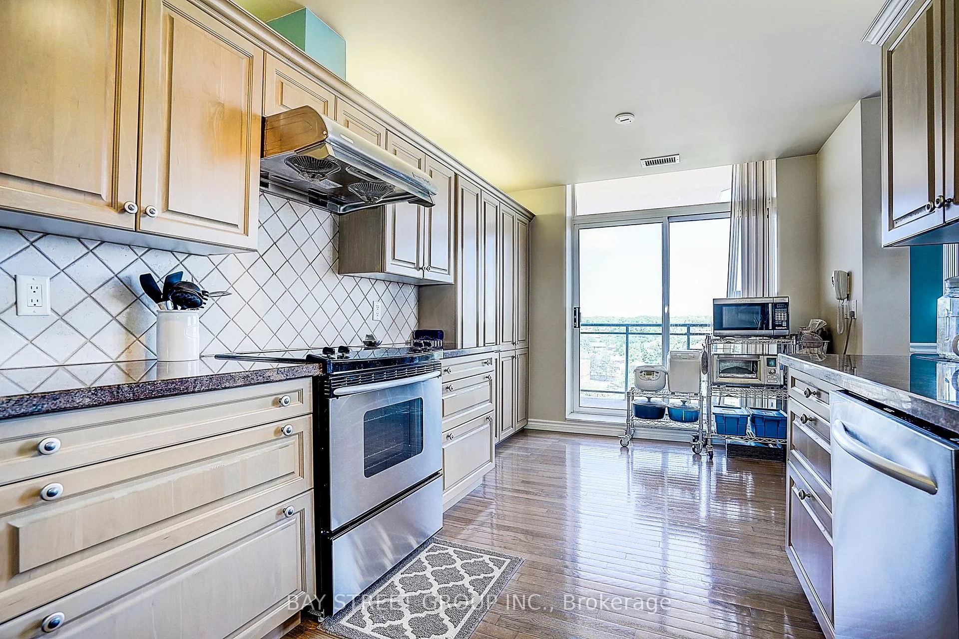 Photo 21 of Unit Lph3, 130 Pond Drive, Markham, Commerce Valley — HOMEH