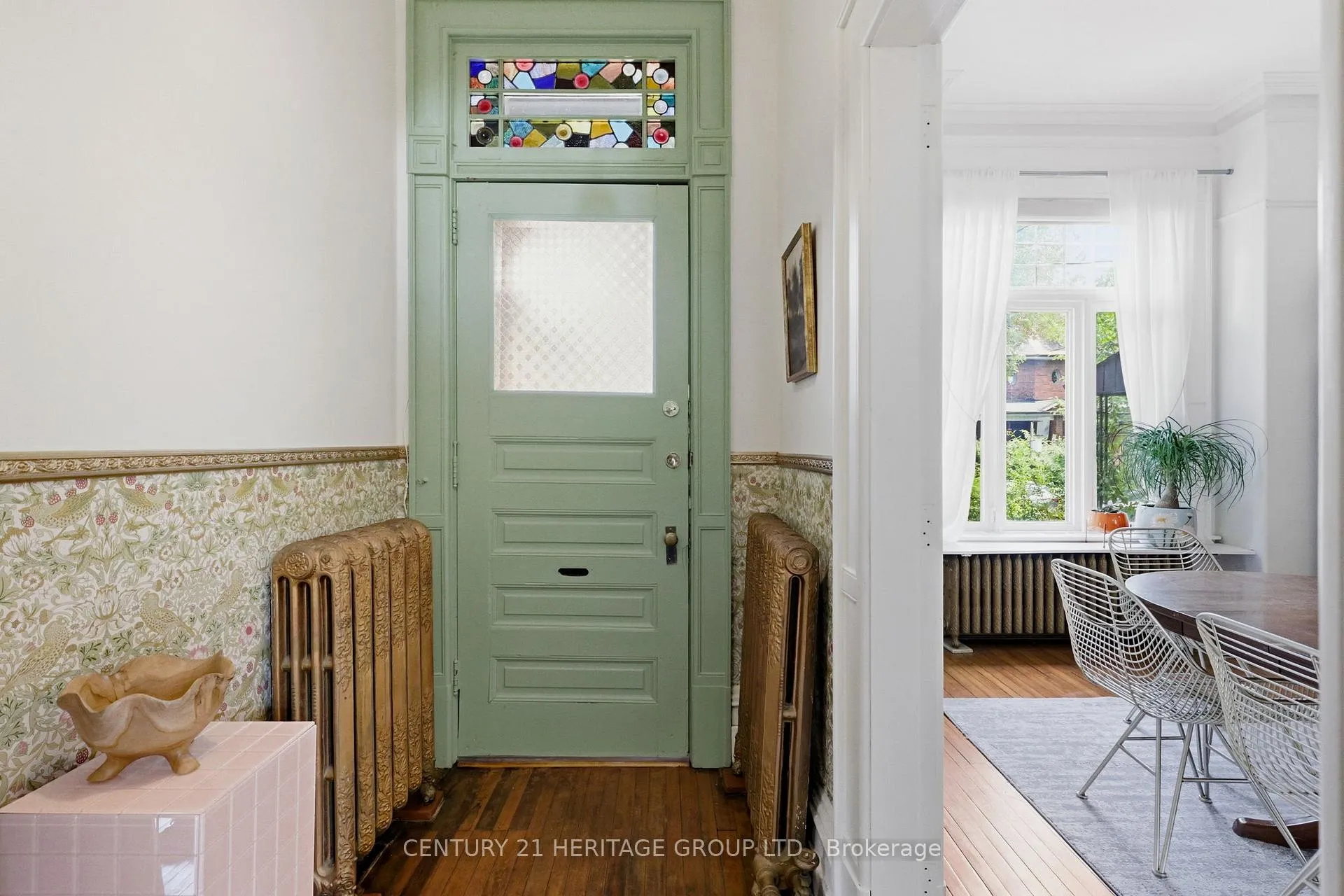 Photo 4 of 324 Delaware Avenue, Toronto, Dovercourt-Wallace Emerson-Junction — HOMEH