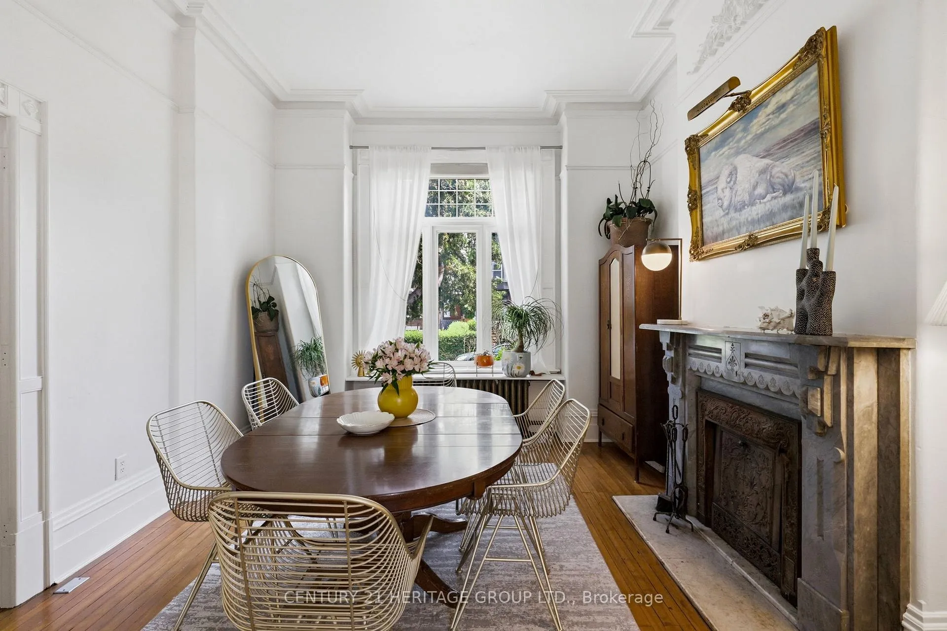 Photo 6 of 324 Delaware Avenue, Toronto, Dovercourt-Wallace Emerson-Junction — HOMEH