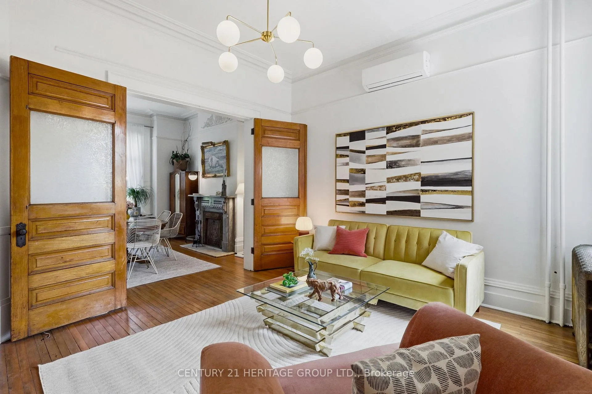 Photo 9 of 324 Delaware Avenue, Toronto, Dovercourt-Wallace Emerson-Junction — HOMEH