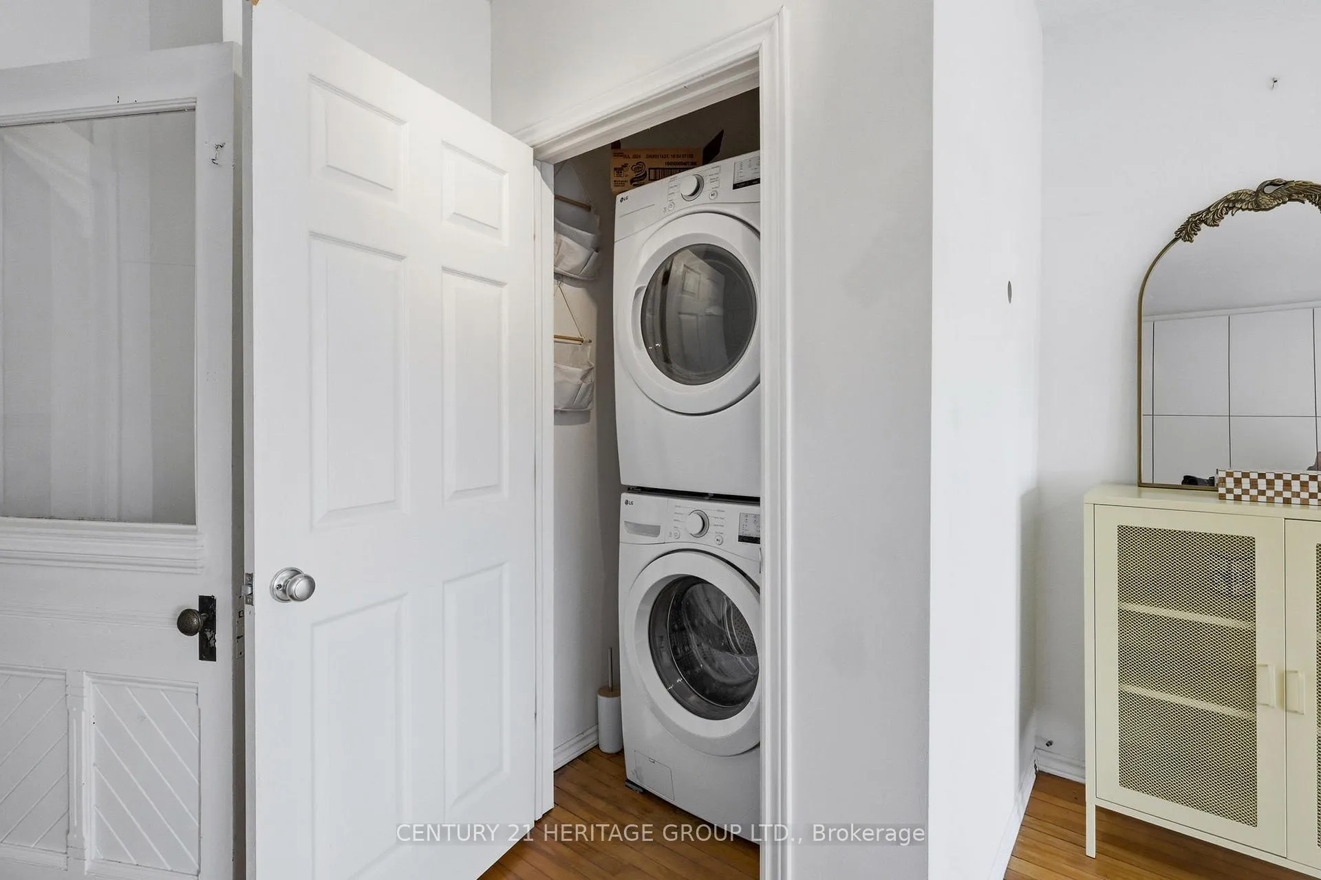 Photo 20 of 324 Delaware Avenue, Toronto, Dovercourt-Wallace Emerson-Junction — HOMEH
