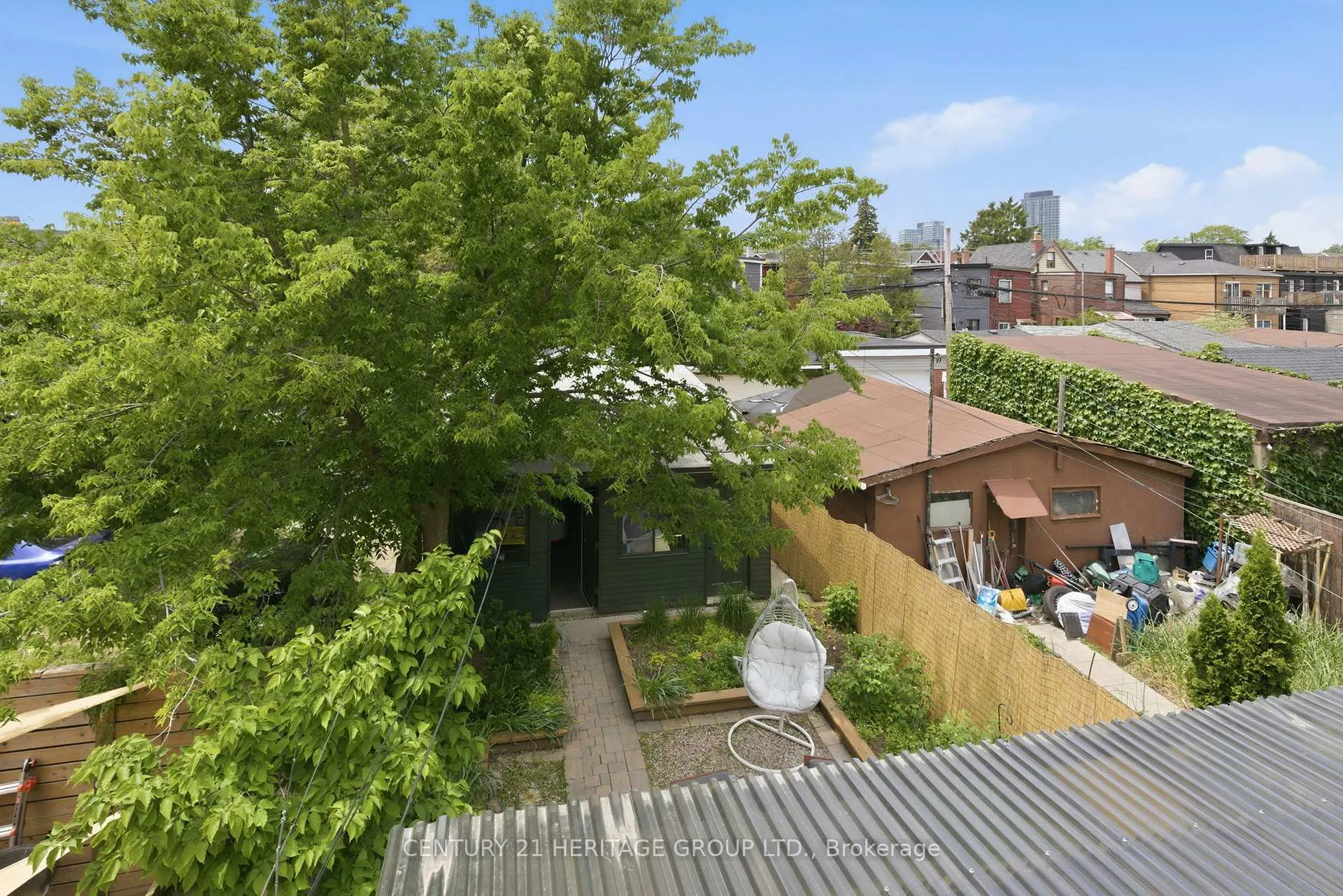 Photo 35 of 324 Delaware Avenue, Toronto, Dovercourt-Wallace Emerson-Junction — HOMEH