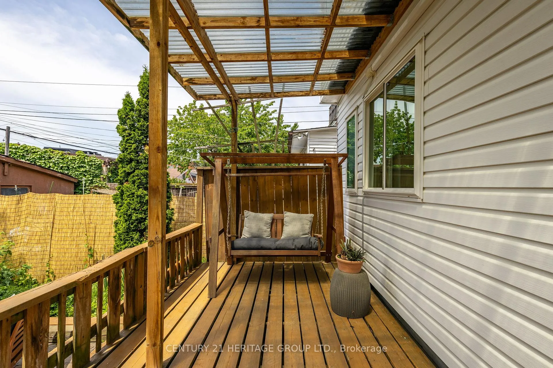 Photo 36 of 324 Delaware Avenue, Toronto, Dovercourt-Wallace Emerson-Junction — HOMEH